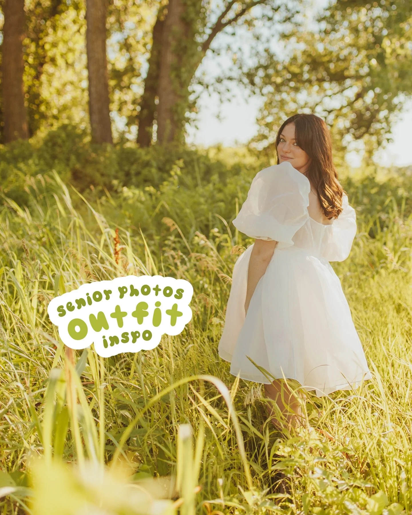 Senior photos outfit inspo!!! 💗🎓⭐️🤭✨

Here are some tips to help you plan + dream up outfits for your session that are truly you!! 🩵 I have THREE main categories to help you dream up + plan a good variety of styles for your senior photoshoot!! Fr