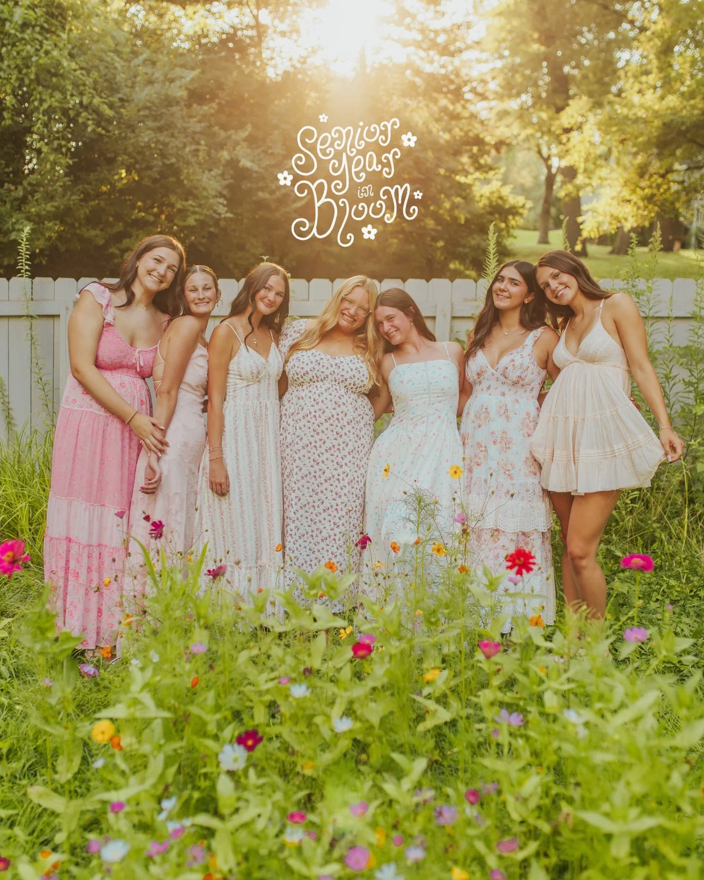 Senior year in BLOOM! 🌸💫🌼⭐️✨

AHHH!! Just the most joyful + whimsical night with these girls!!! We had ourselves a lil wildflower photoshoot to kick off senior year!!! 

Twirling around + yapping with the BEST. So much fun!! Even with the hottest 