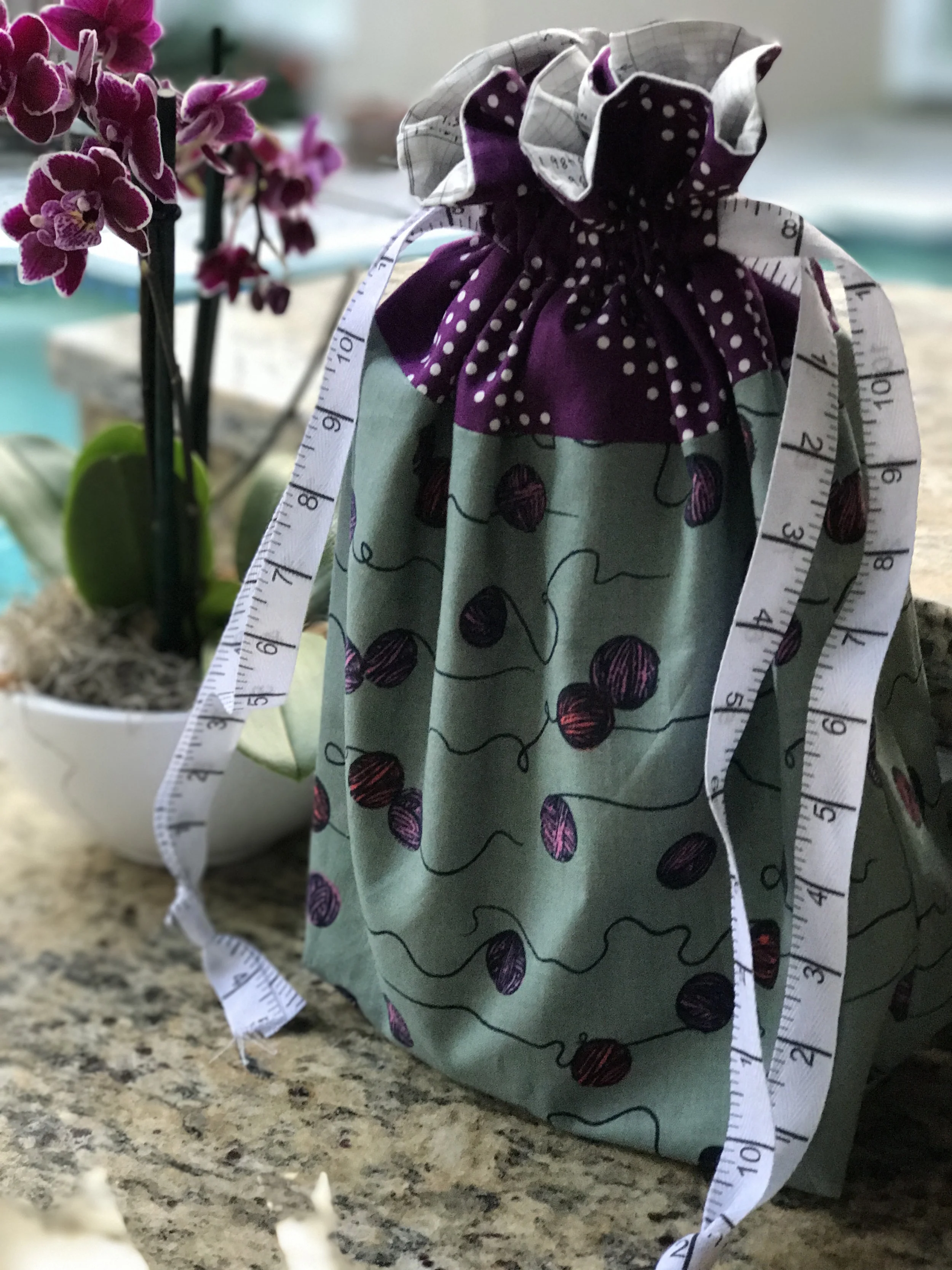 Friday Finish: Lined Drawstring Bag