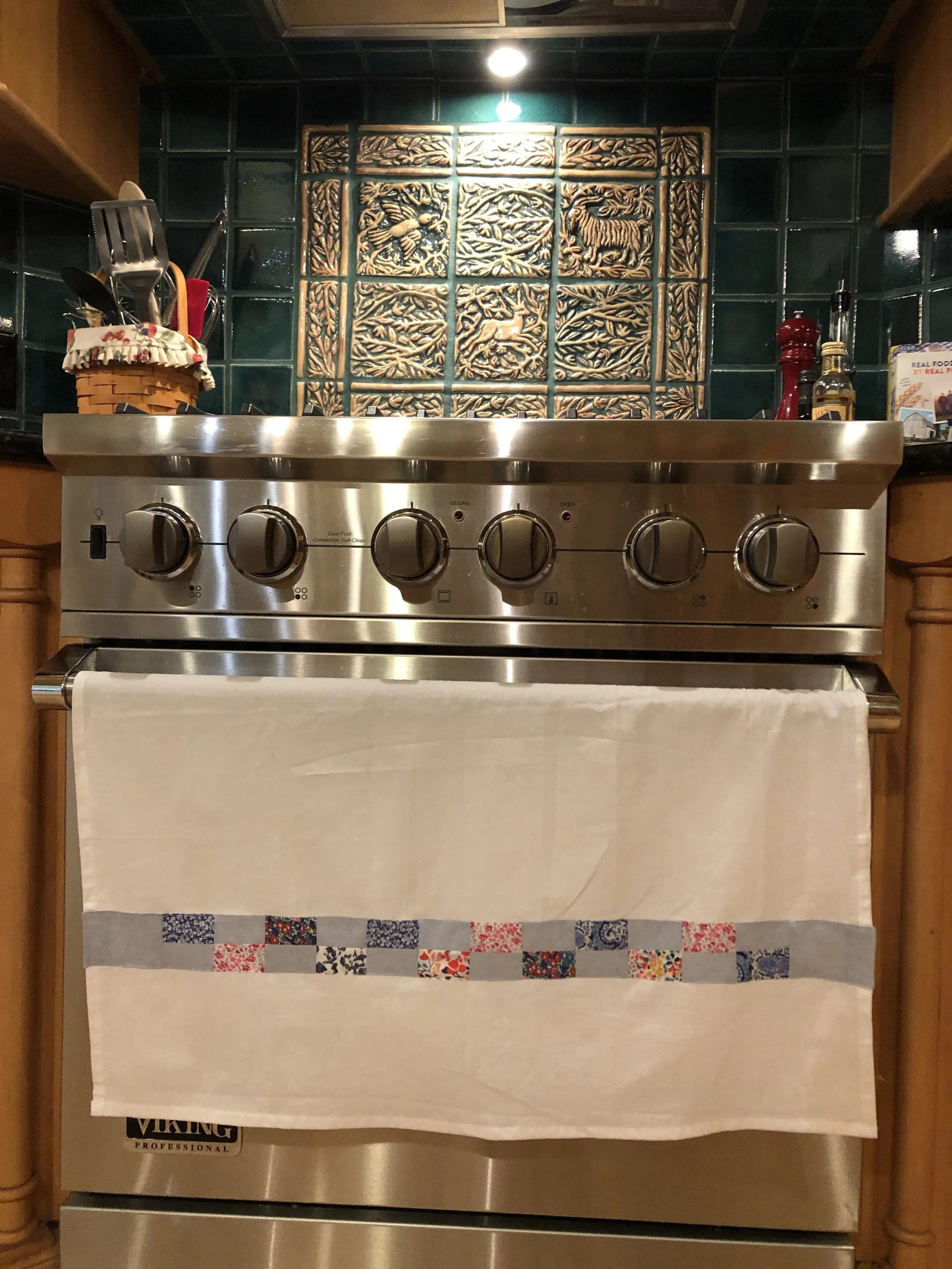 Showing the width…