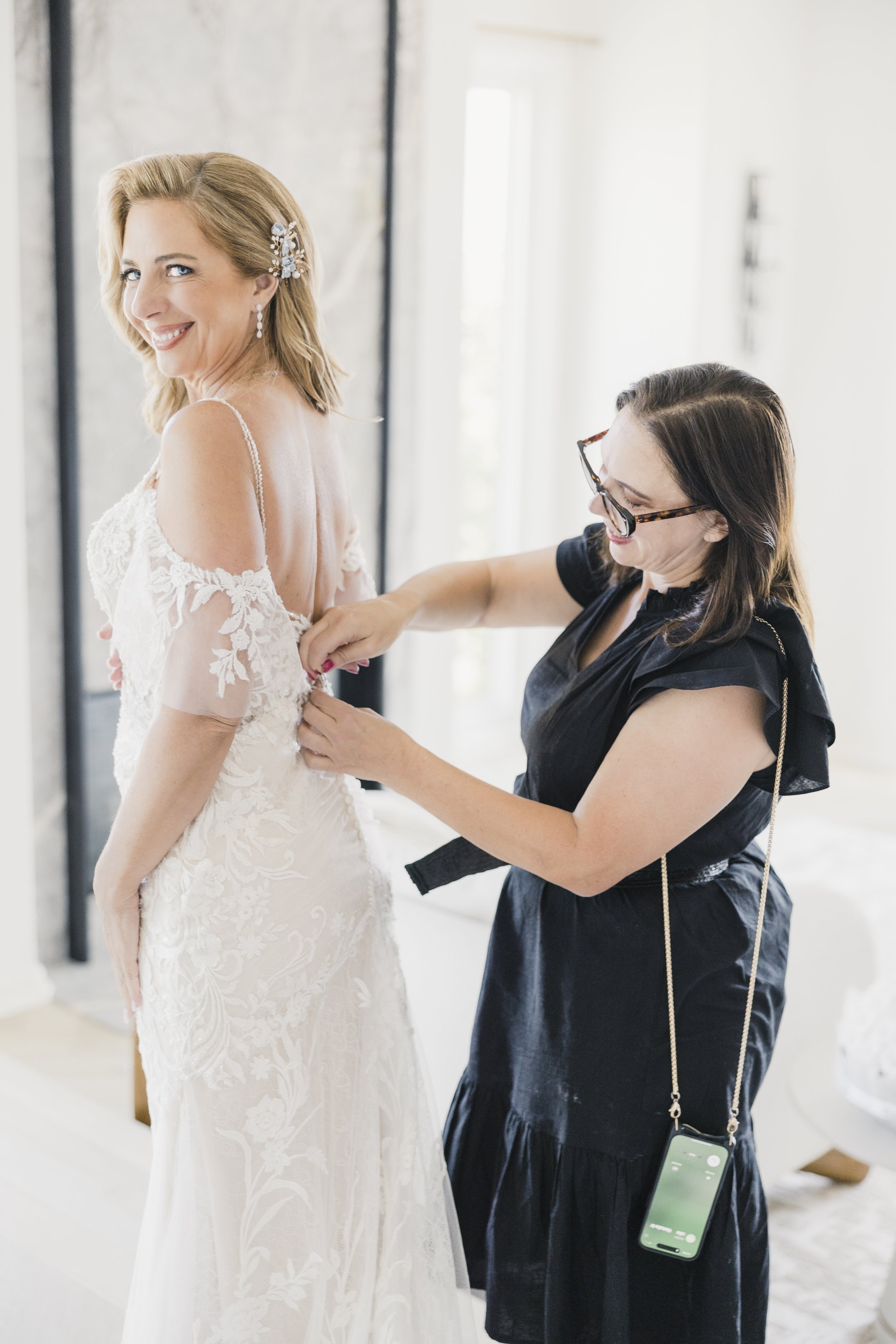 Full Production Wedding Planner vs. Day-Of Wedding Planner: What’s the Difference?
