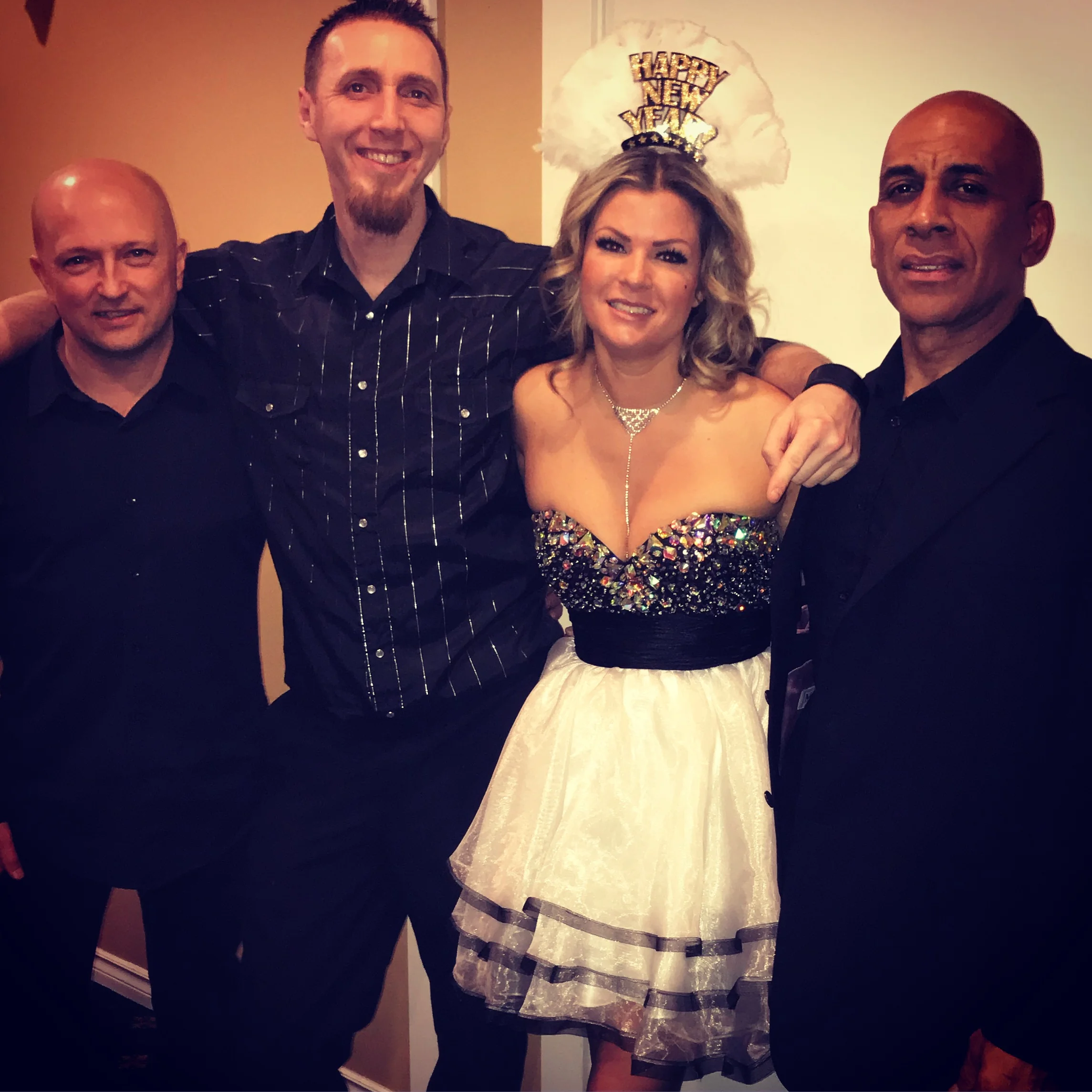 Jenni Doyle & The Attractions at The Fire Fighter's Public House!