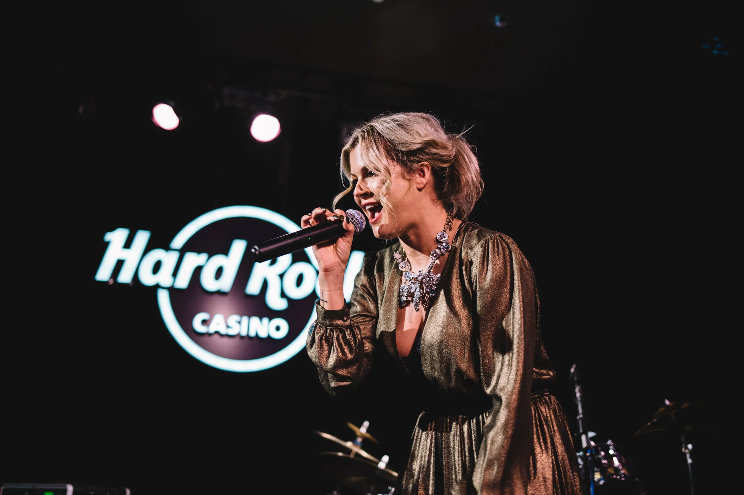 Jenni Doyle & The Attractions are back at the Hard Rock Casino!