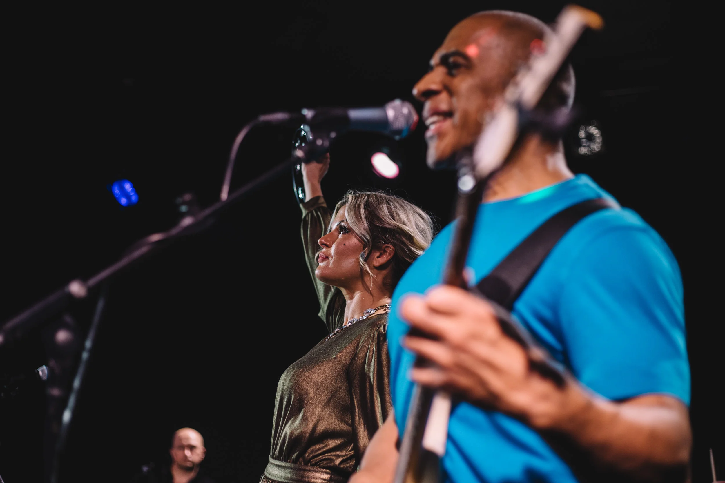 Jenni Doyle & The Attractions at The John B