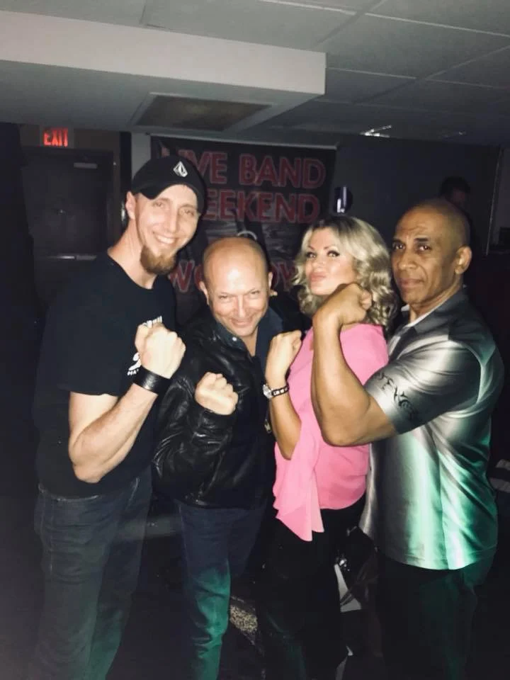 Jenni &amp; The Attractions at Woody's!