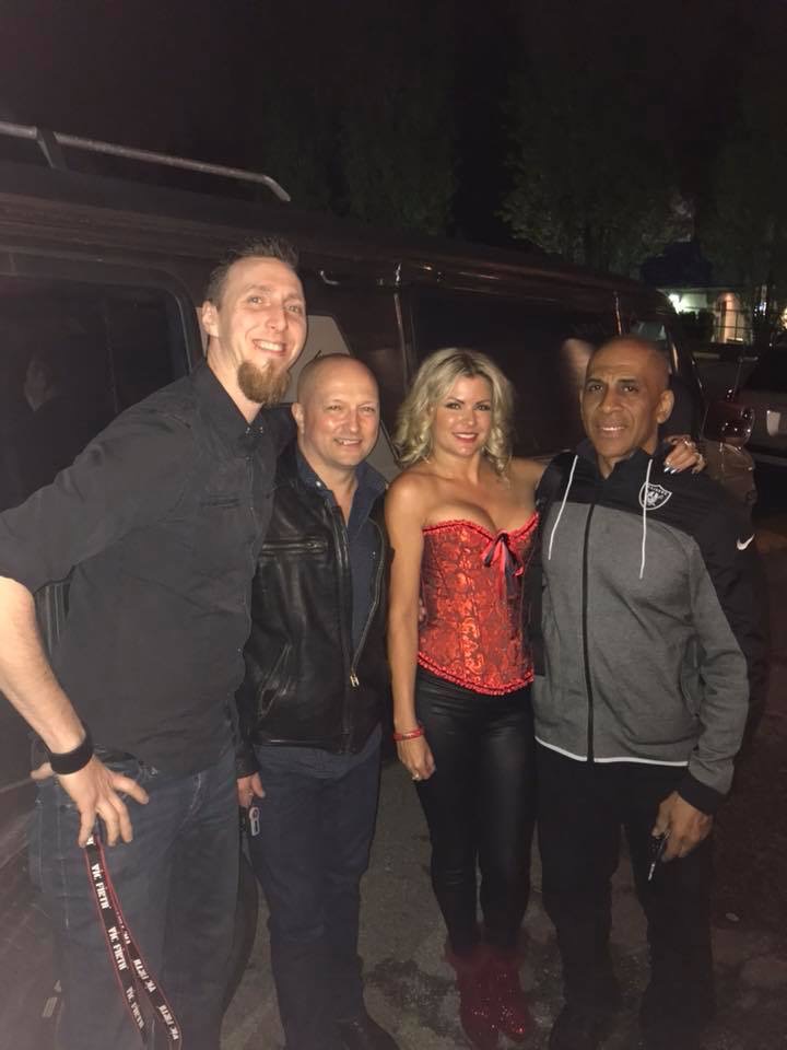Jenni &amp; The Attractions at Woody's!