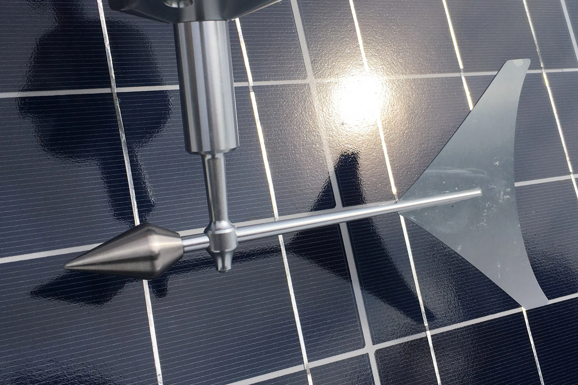 Solar-panel-wind-vane.jpg