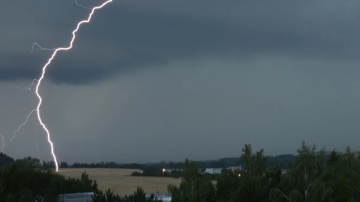 Rain Lightning.jpg