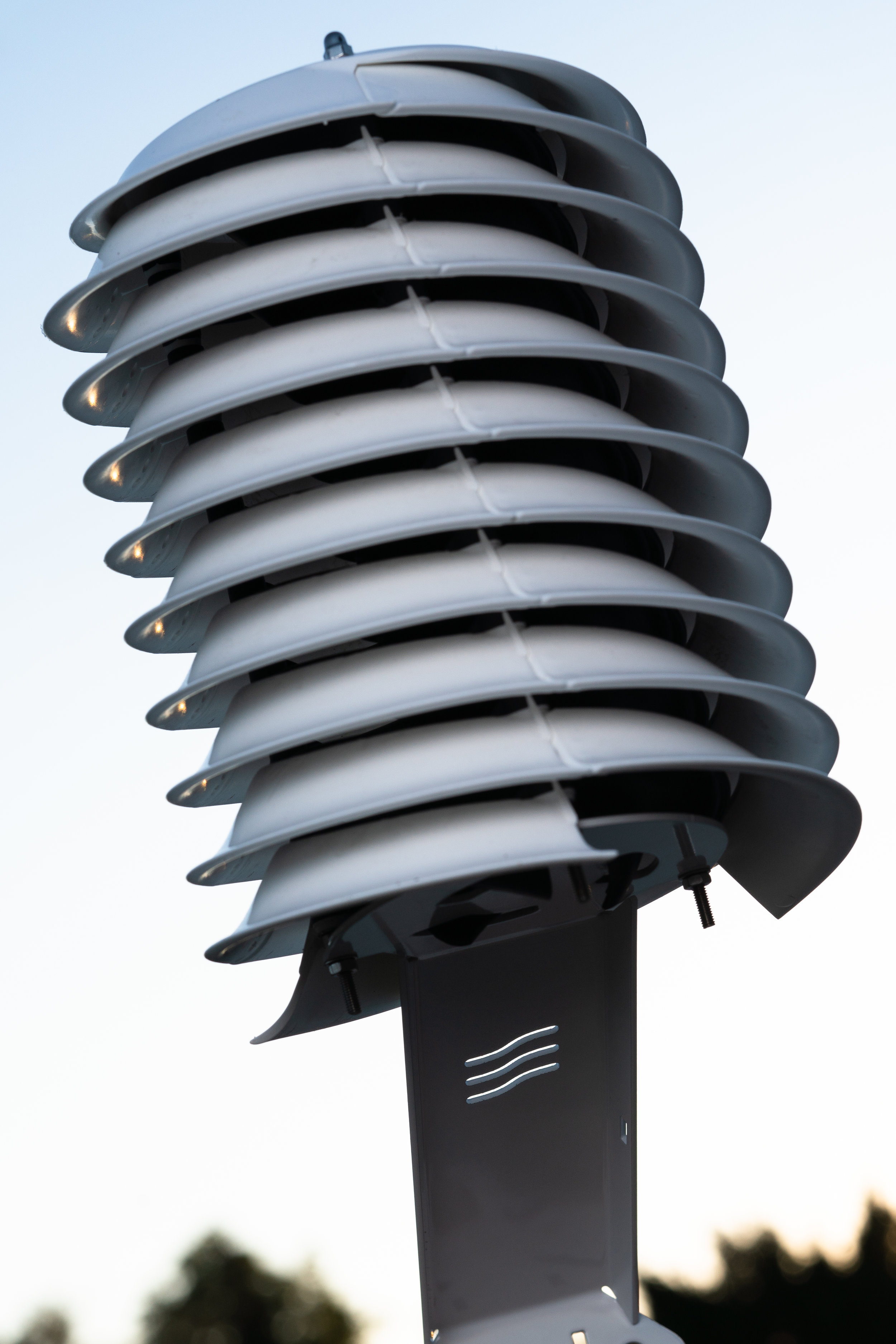 MeteoHelix IoT wireless solar powered weather station