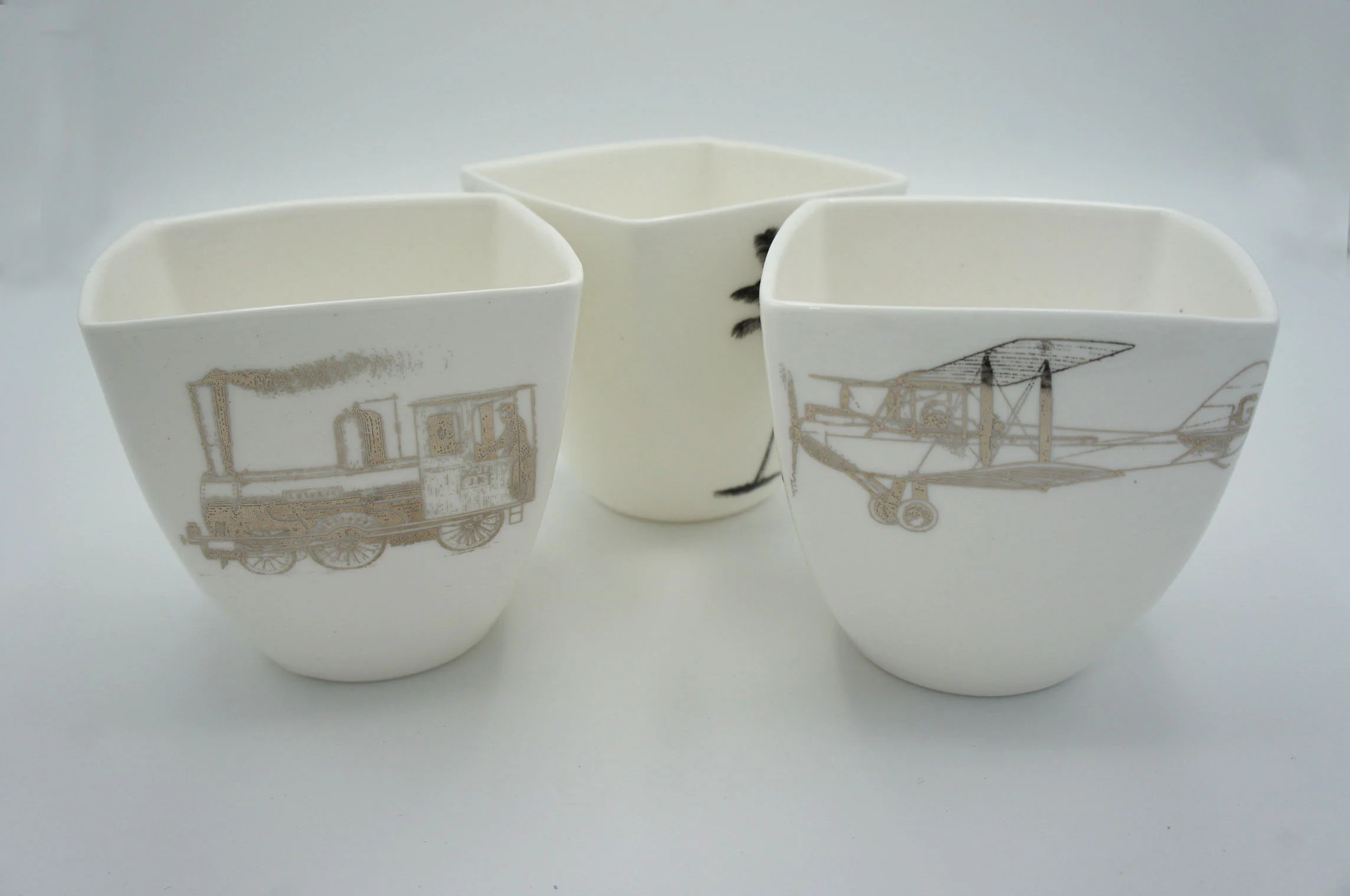 Palm Bowl - Eva Baron Interior Designer in Oxford