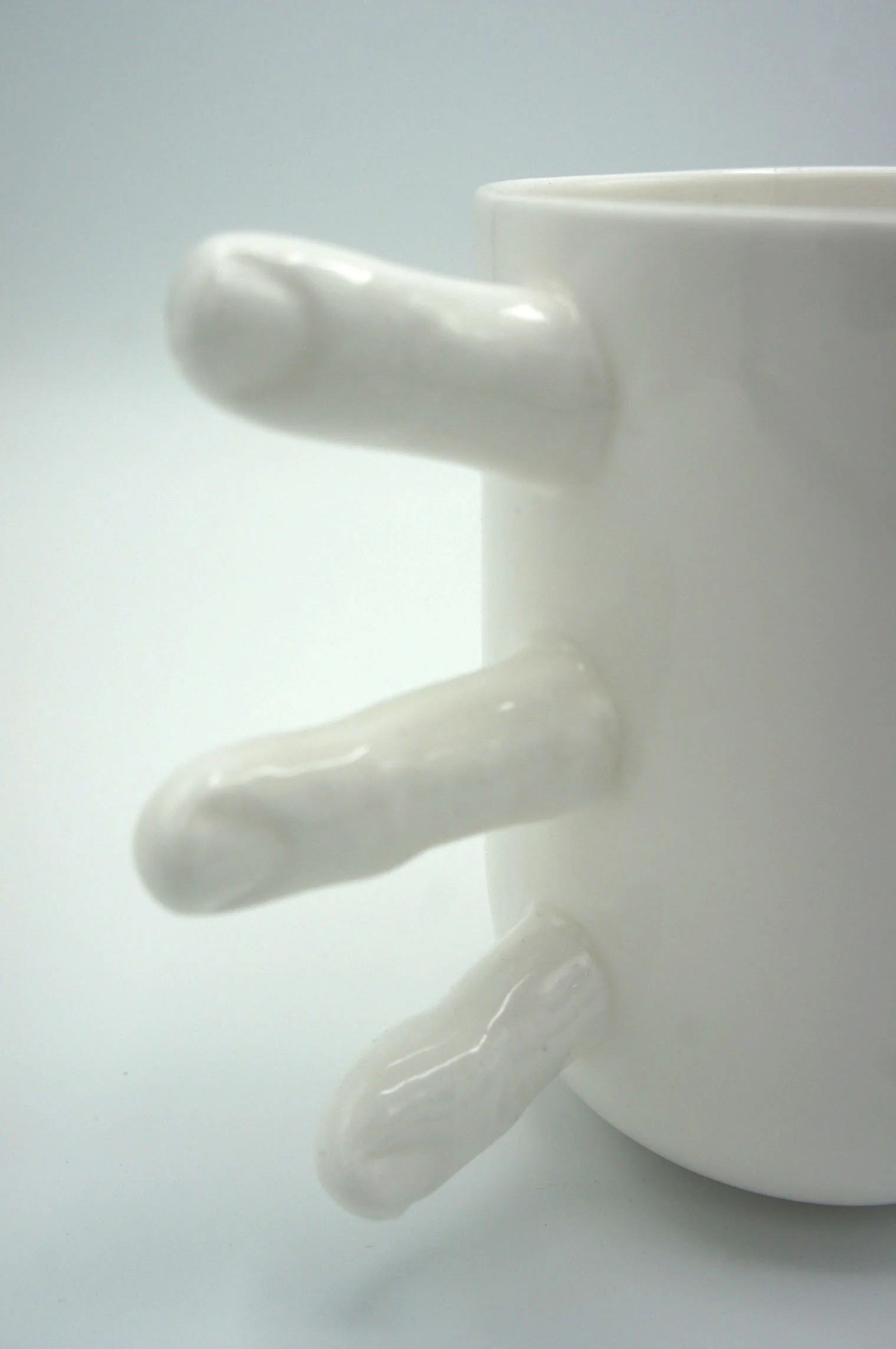 Finger Mug - Eva Baron Interior Designer in Oxford