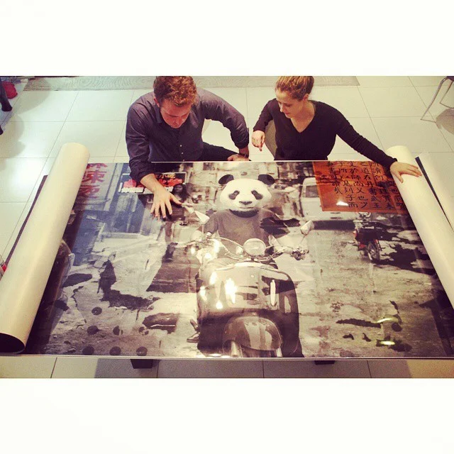 En el Estudio 2 de 10 impresiones en gran formato 250x200cm. Proyecto JuAna con la intervención de @anasadaz www.JuanJavierIbarra.com (en Grupo Mann)