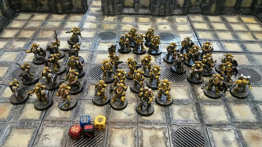 Forgot to post an army shot...1250 points of #imperialfists #zonemortalis specialists from the games against the other half of @thehobbybutterflies and his #ironwarriors (and magnificent ZM boards!) 

#fullypaintedisforclosers #forgeworld #paintingfo