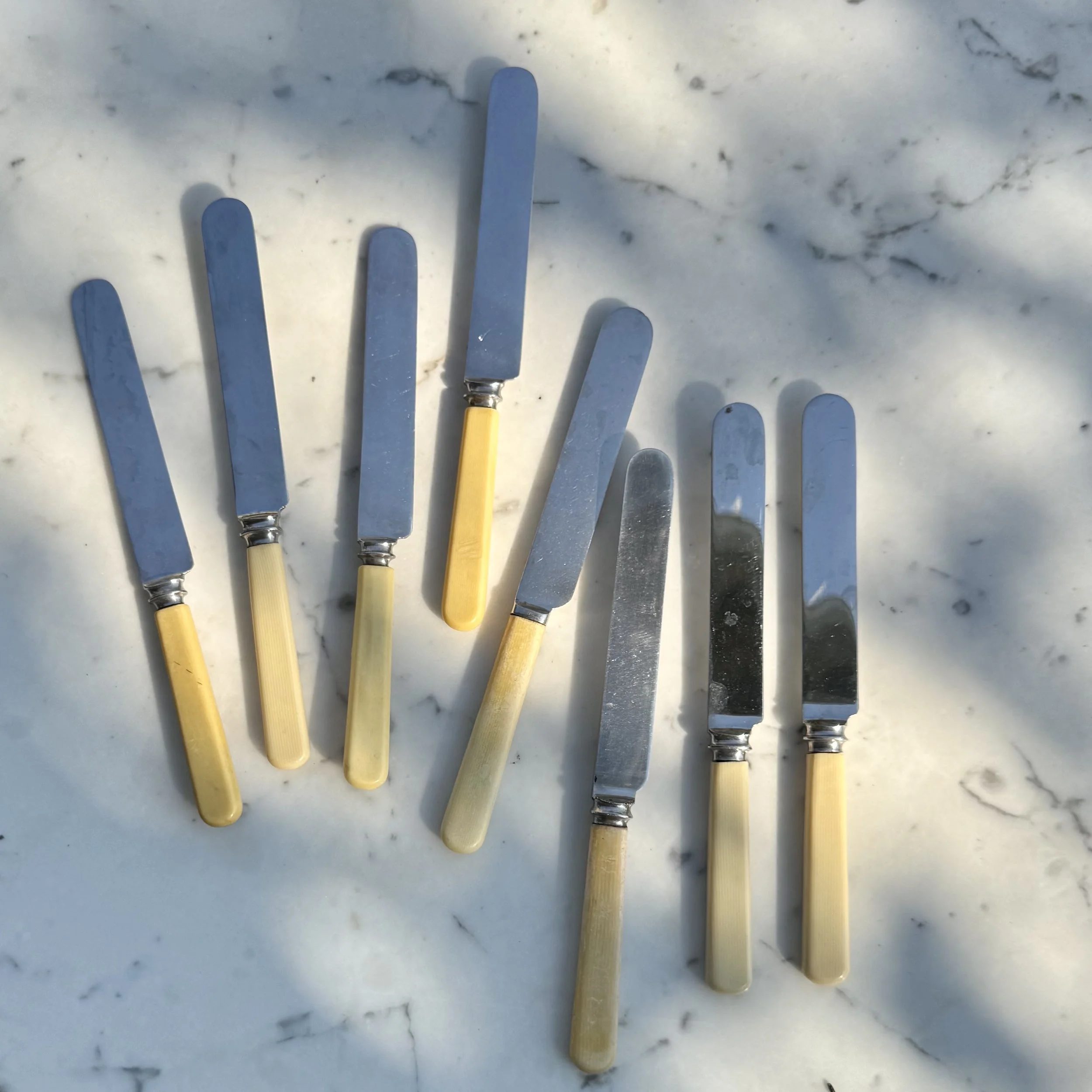 Vintage 'Sheffield' Bone Bakelite Butter Knives