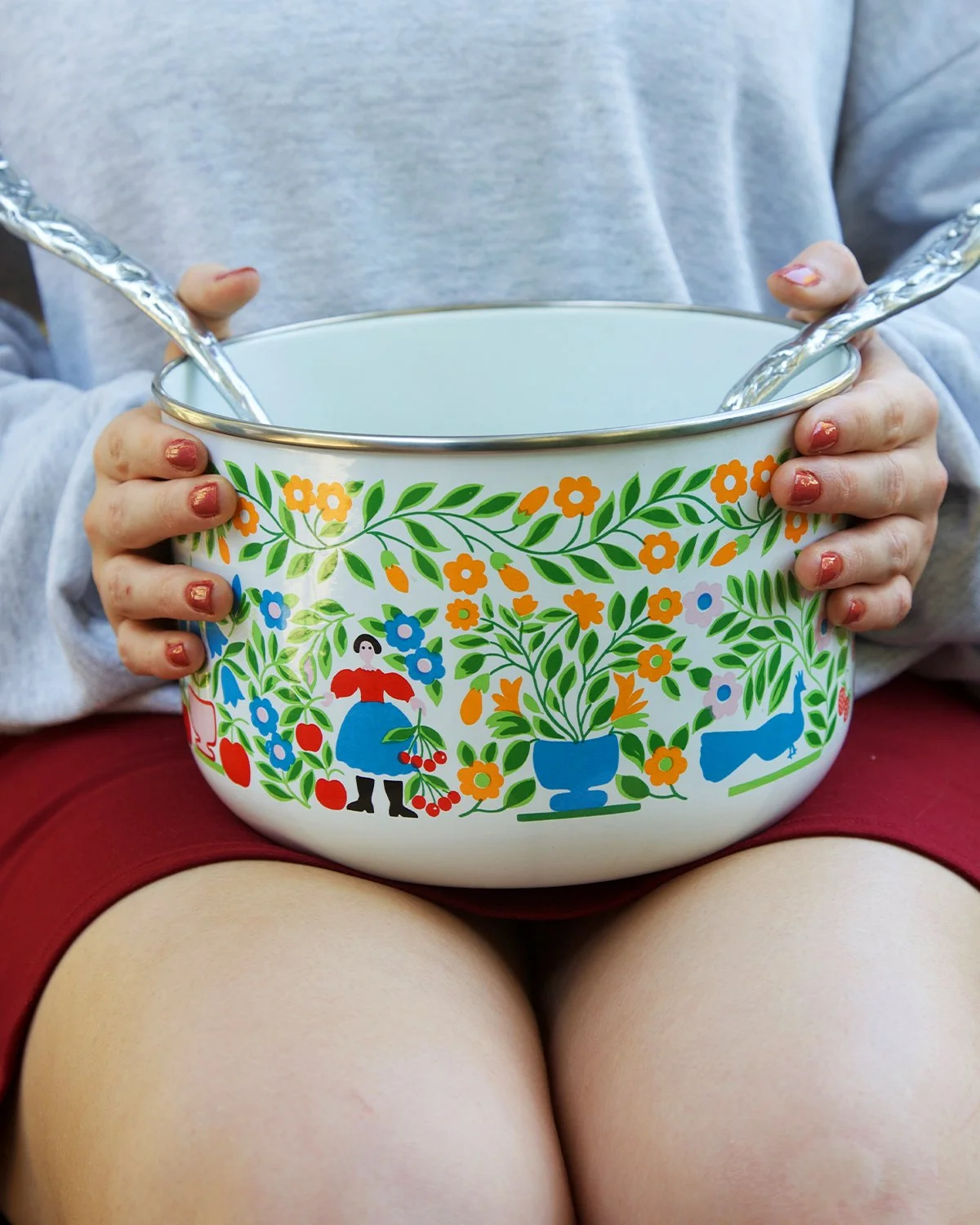 1950's MCM Dutch Folk Art Print Kobe Enamel Bowl