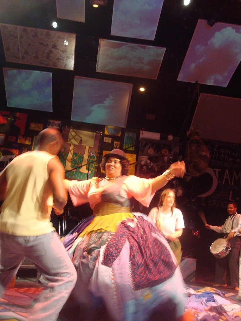 AJMM Dance1.jpg