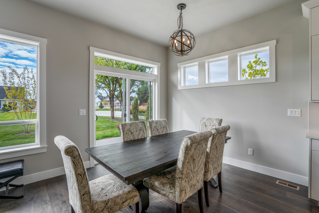 2539 Ringneck St -32.jpg