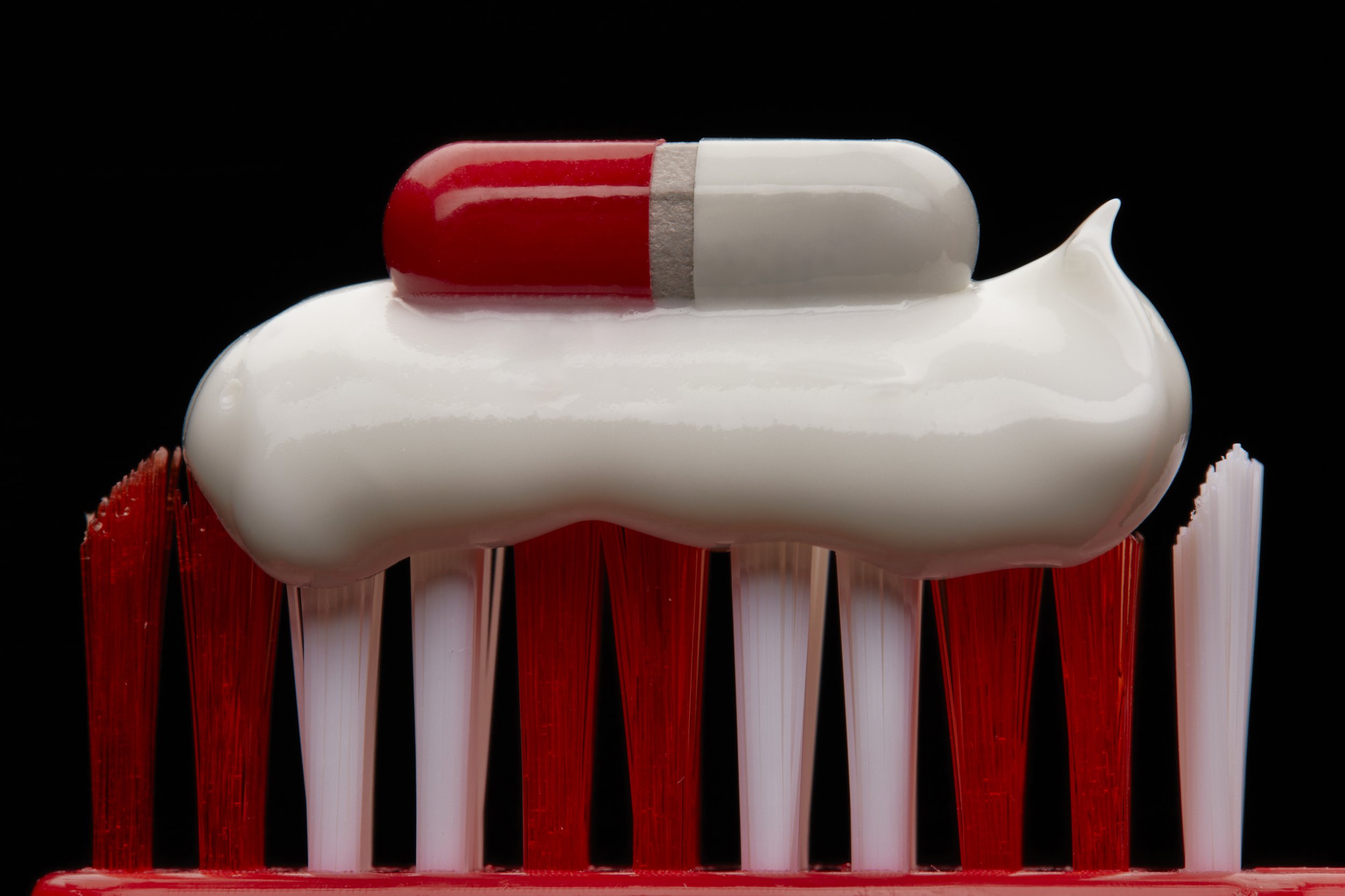 toothpaste_041_pill final.jpg
