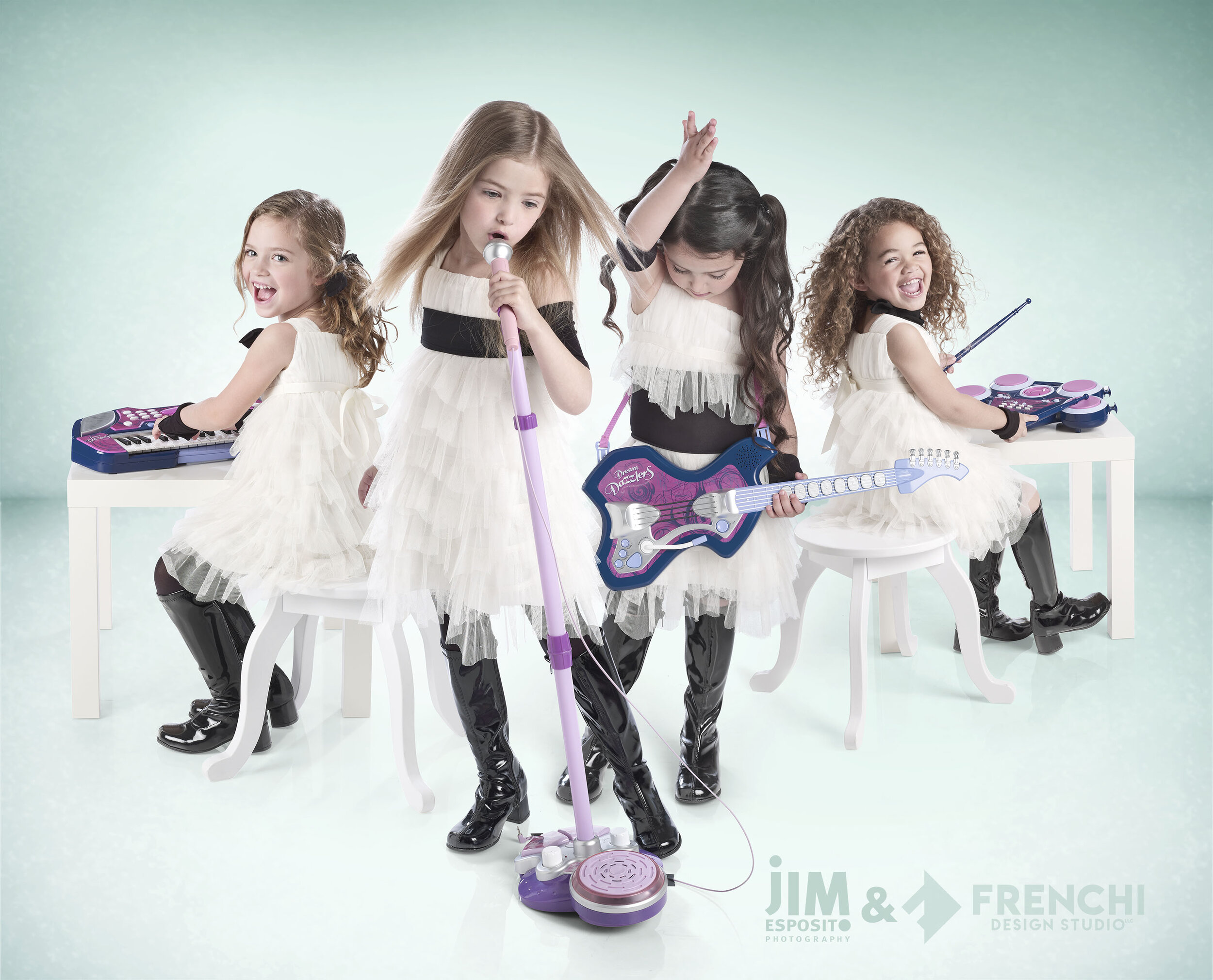 FDSWeb_Retouching_GirlBands.jpg