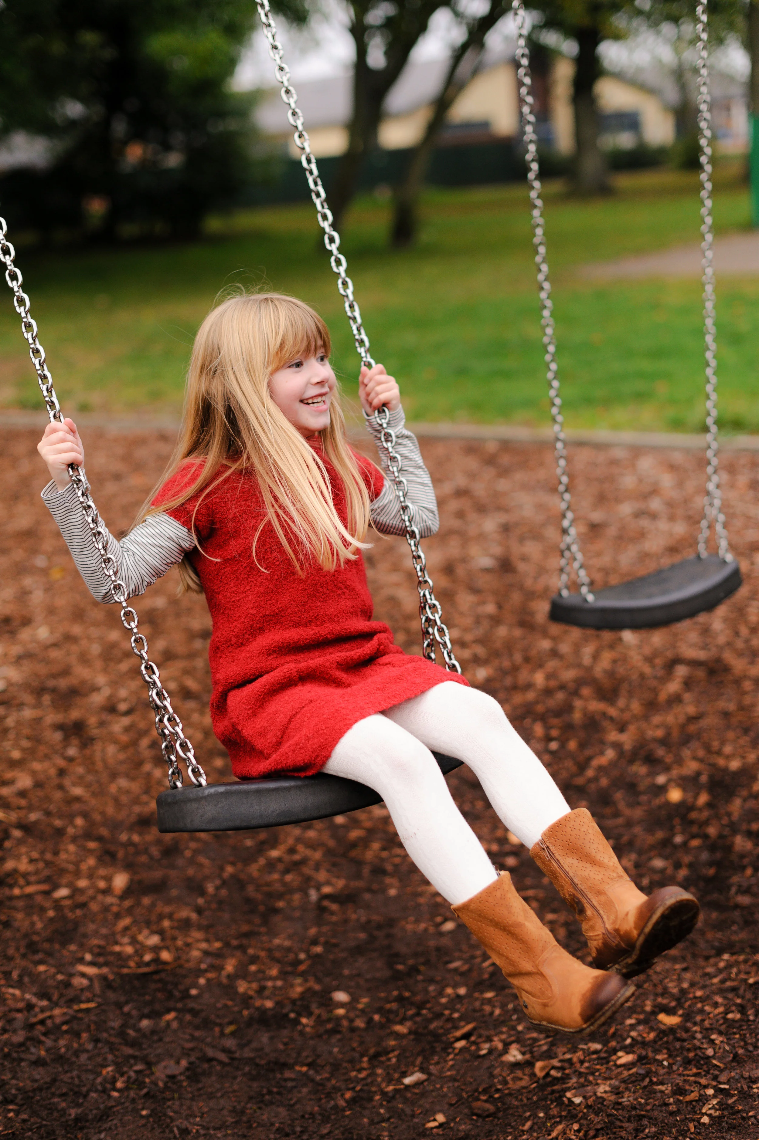 Outdoor portrait photography Dundee, Angus, Fife and Perth