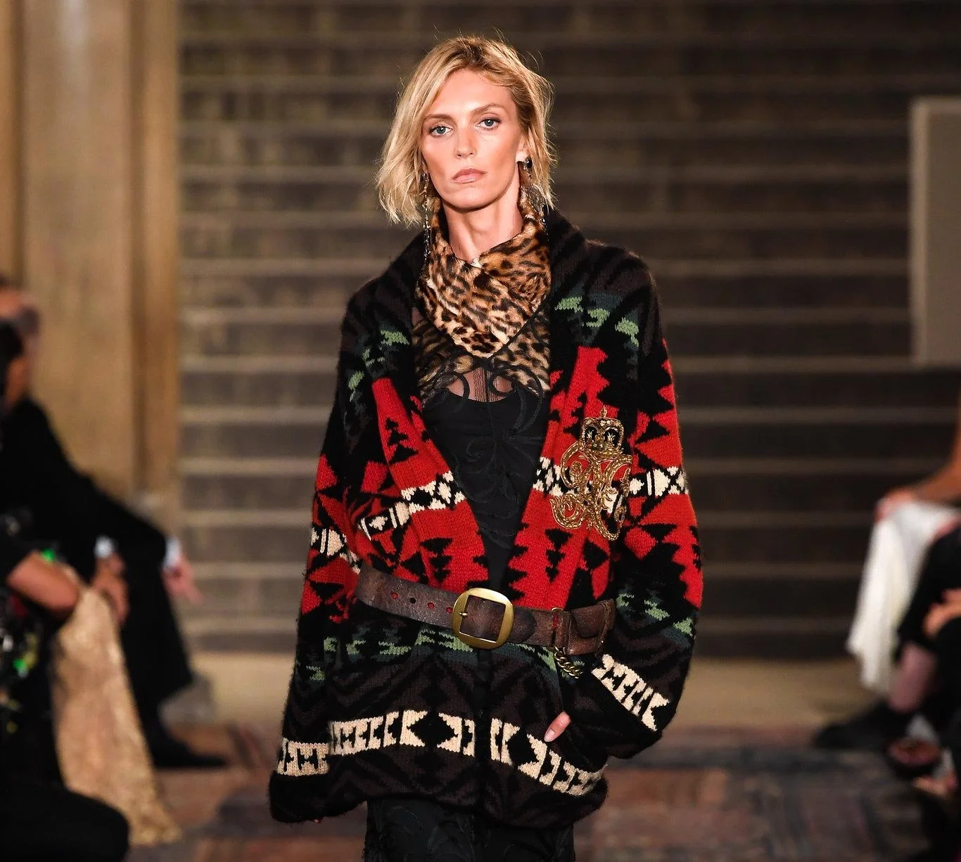 R-Lauren-spring-2019-rtw-slide-KXIP-superJumbo.jpg