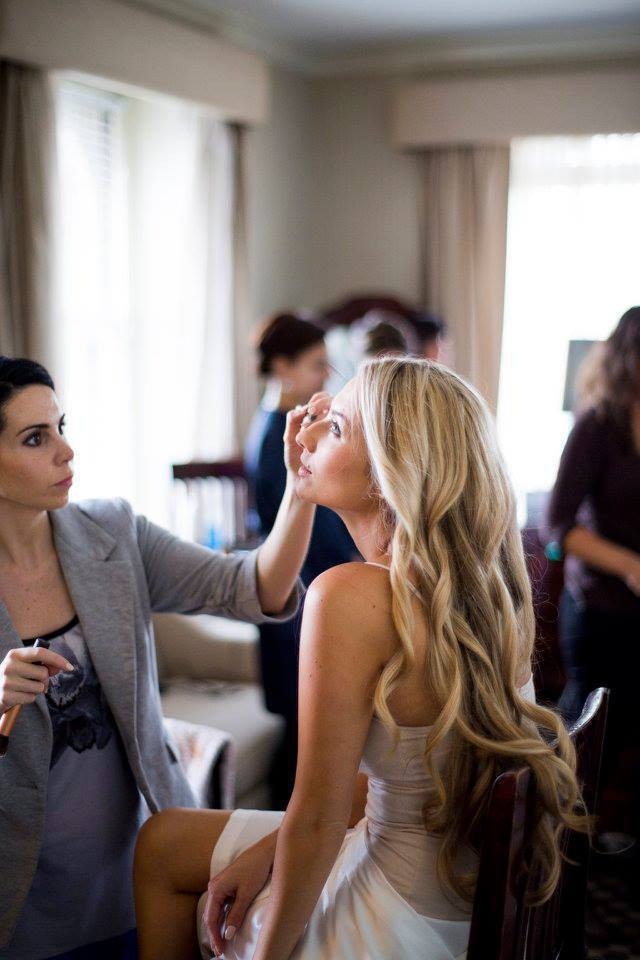 Doing_Wedding_Makeup.jpg