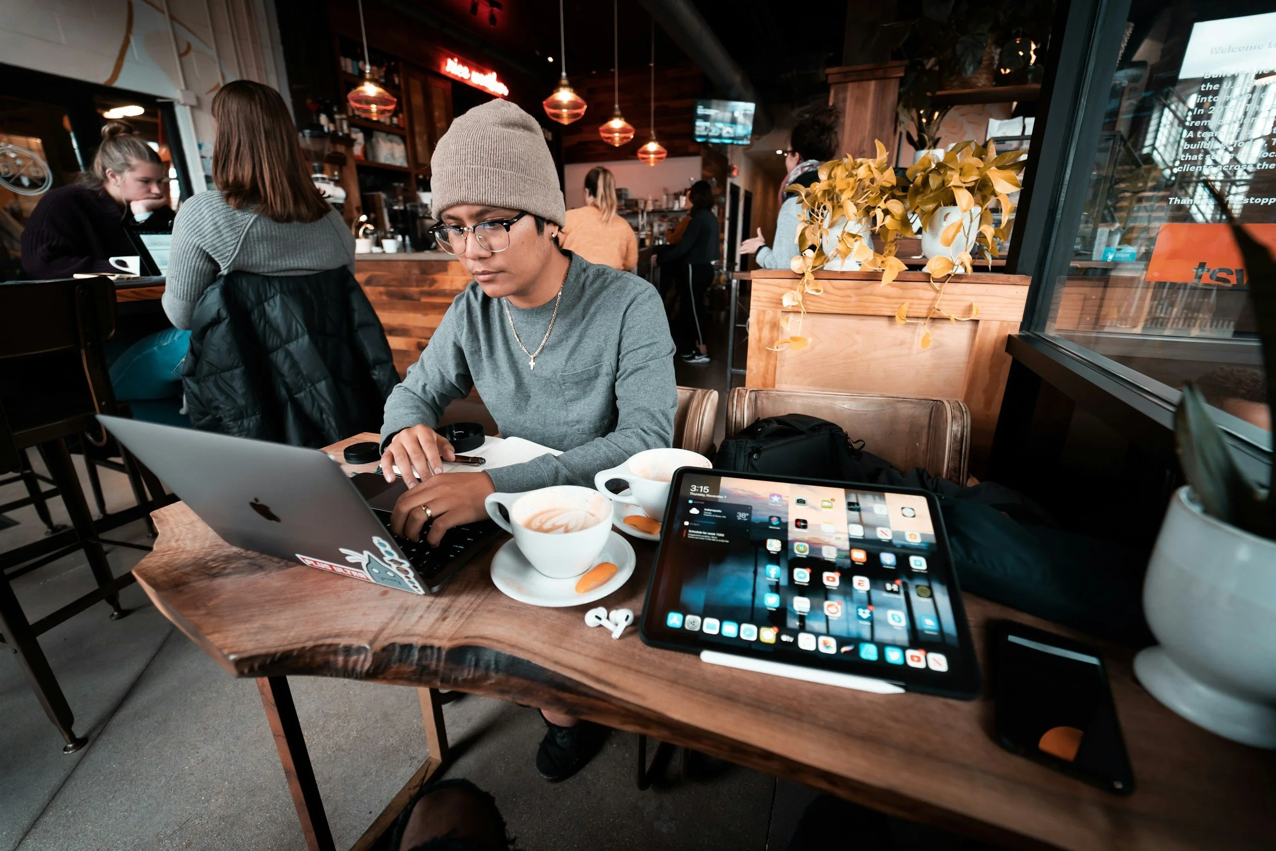 From Side Hustle to Scaled Business: Rethinking the Marketing Approach