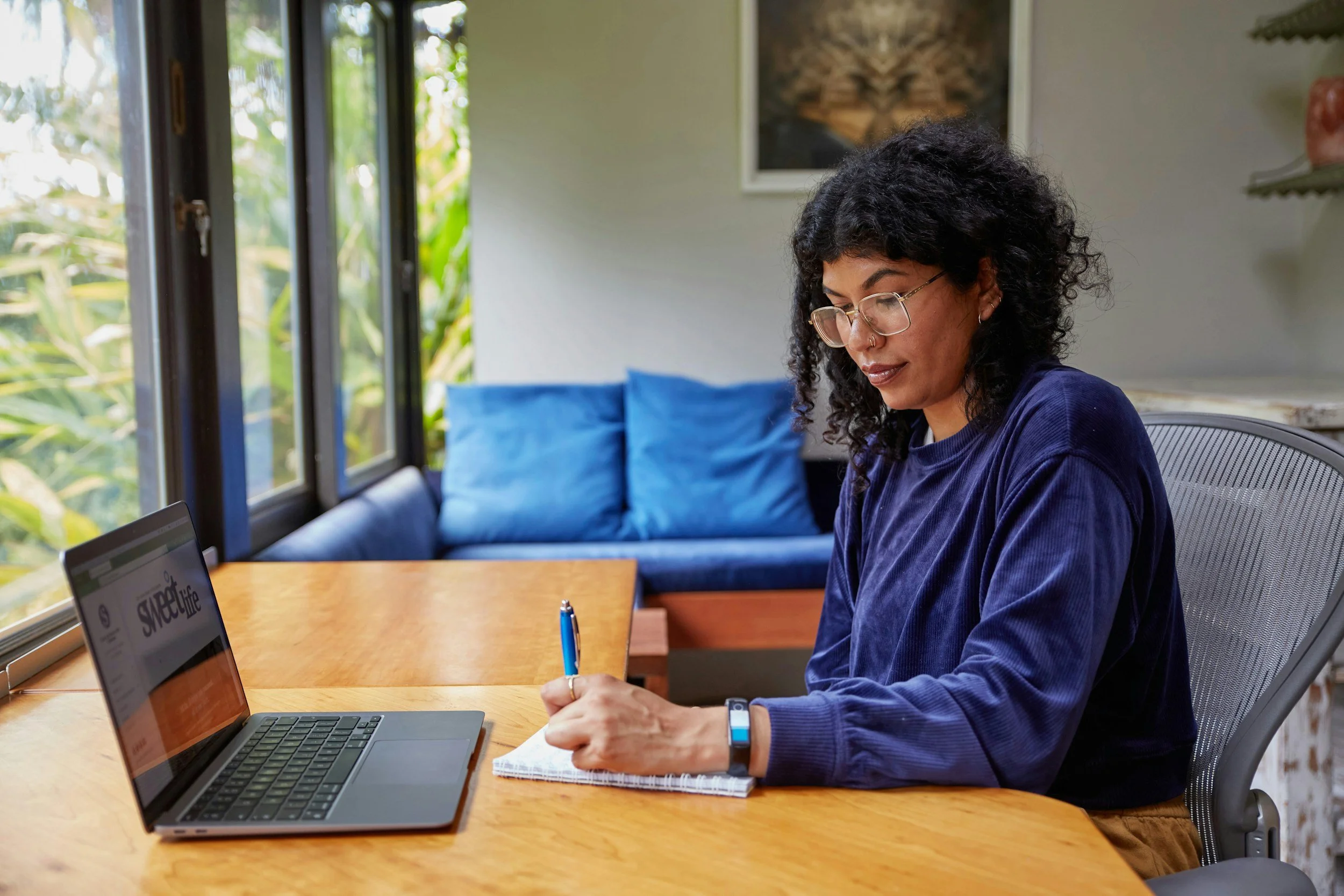How Entrepreneurs Can Balance Reinvesting in Their Business and Saving for Themselves