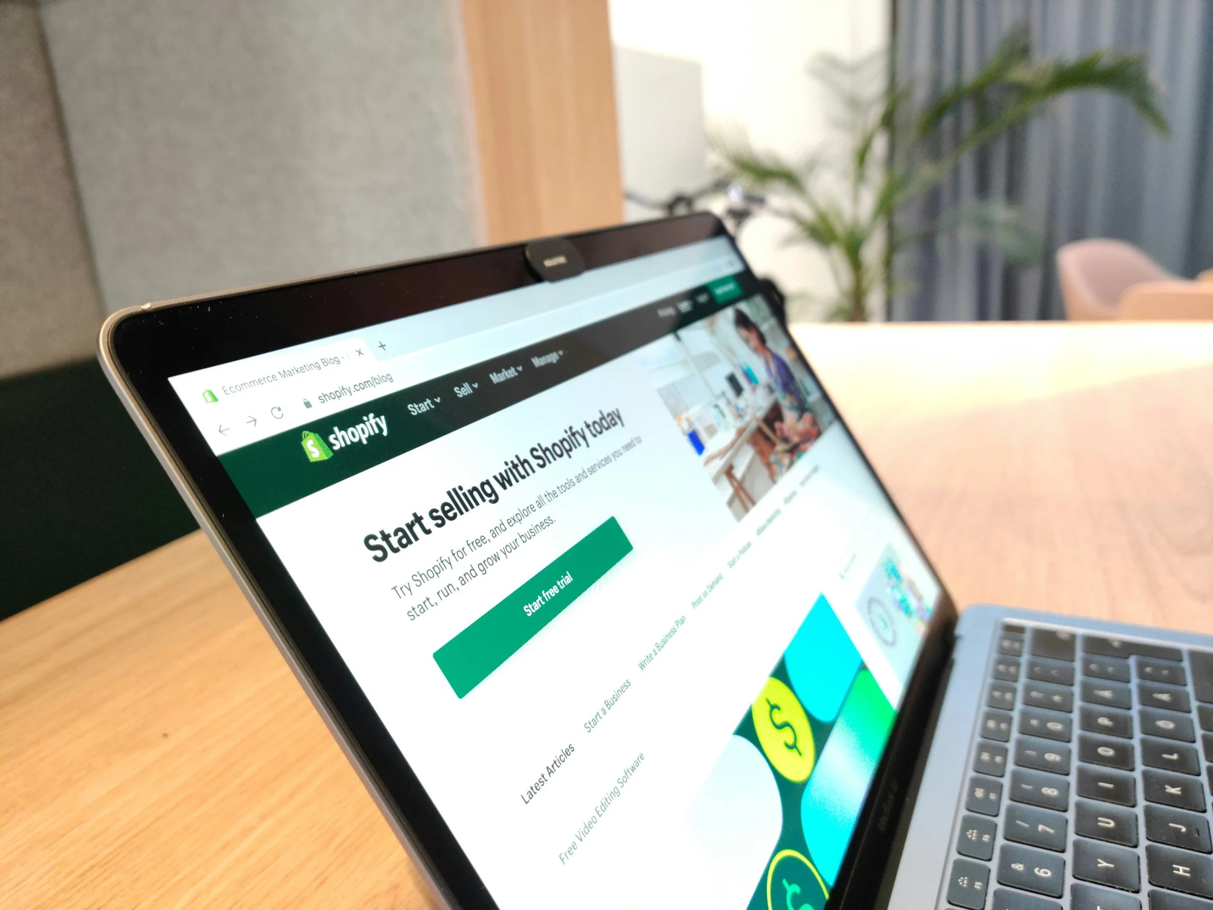5 AI Shopify Store Builders for Beginners in 2026