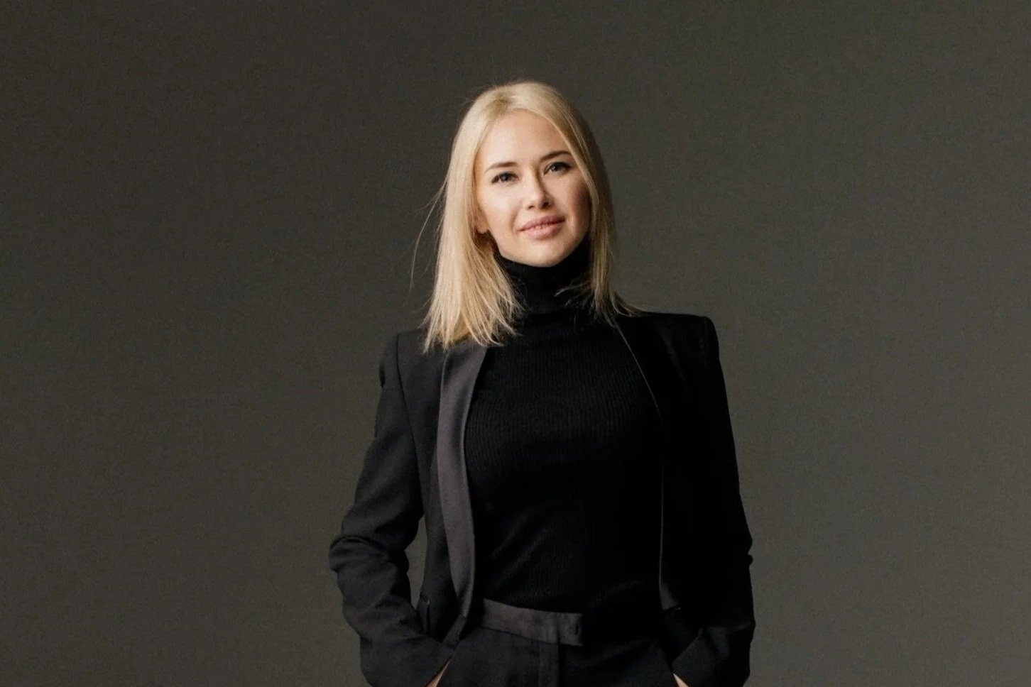 Chief Executive Officer (CEO): Meaning, Role, Salary, Career Path &amp; How to Become One