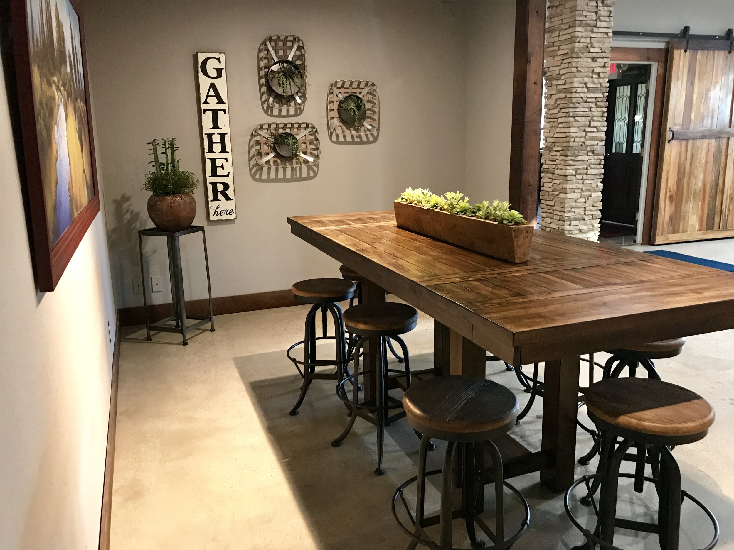06-21-18 table with wall art and flowers.jpg