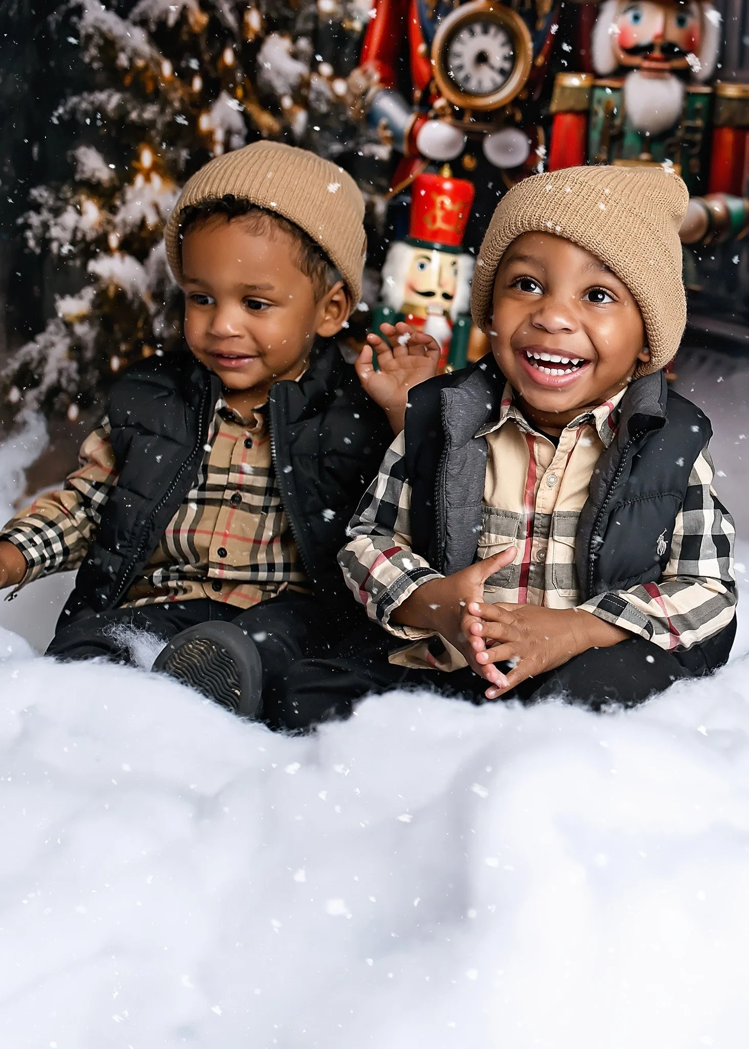 Cozy Caps & Christmas Cheer