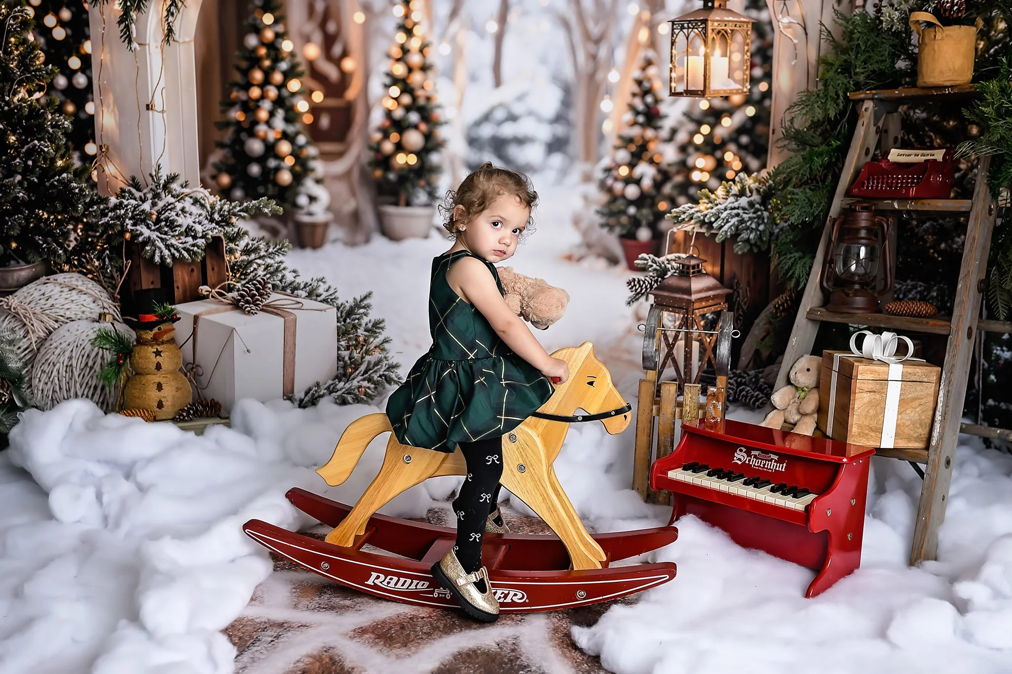 Holiday Children’s Portrait Photography – Winter Wonderland Session