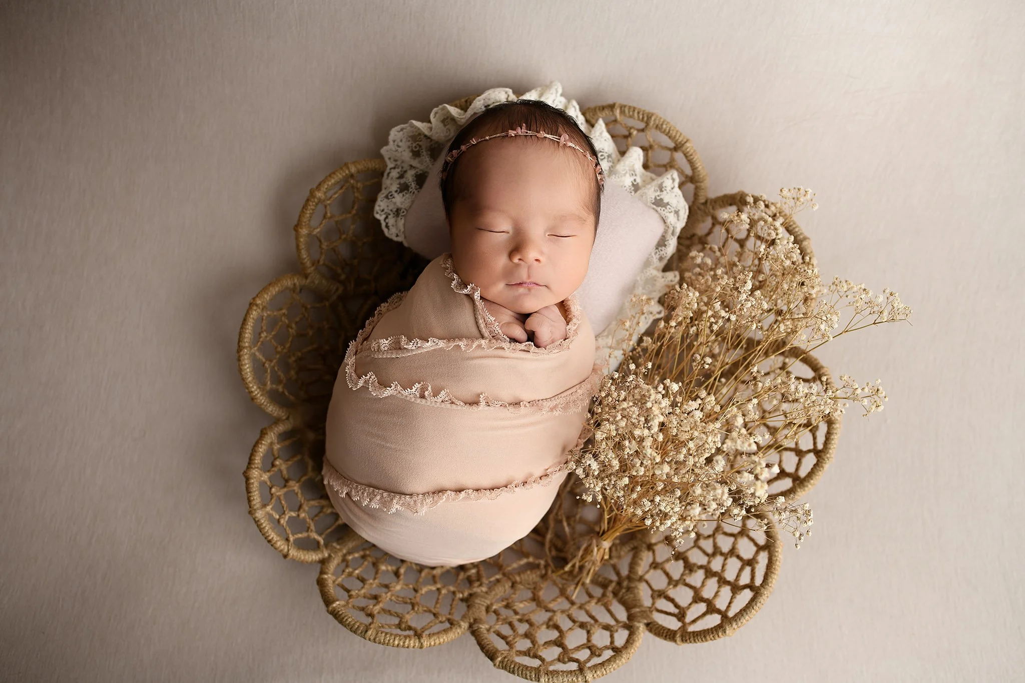 Neutral Newborn Photography | Timeless Baby Portrait Session in Alpharetta, GA