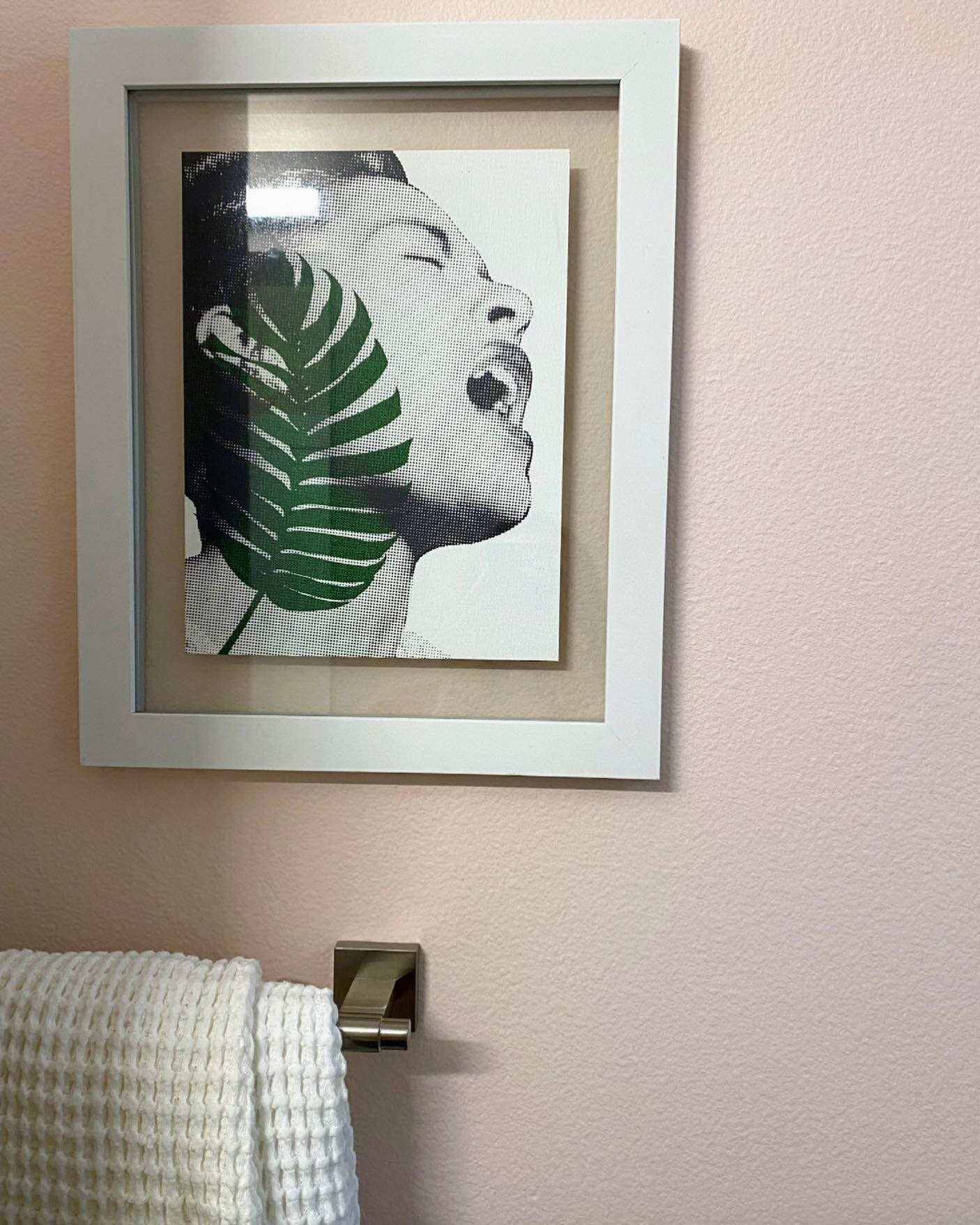 When you find out that your clients love Billie Holliday as much as you do 💗💗💗

-
-
-
#ladysingstheblues #billieholiday #designinspiration #powderroomdesign #powderoomdecor #mybohovibes #vintagegems #bathroomfeels #ladesigner #interiorsla #howyouh