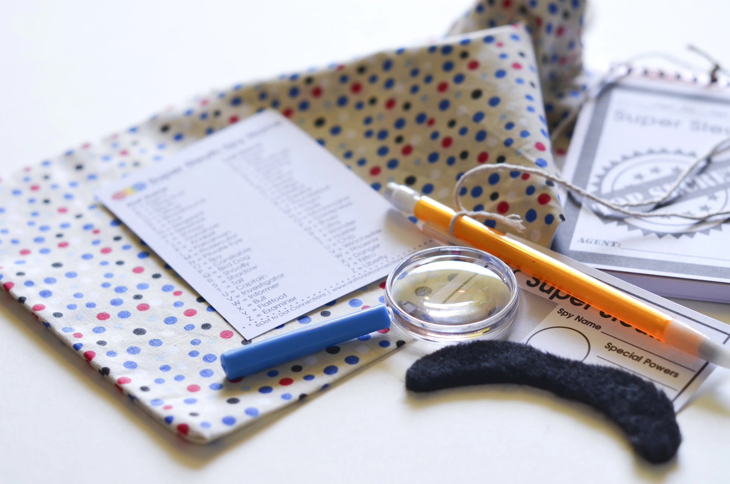 DetectiveKit4x6.jpg
