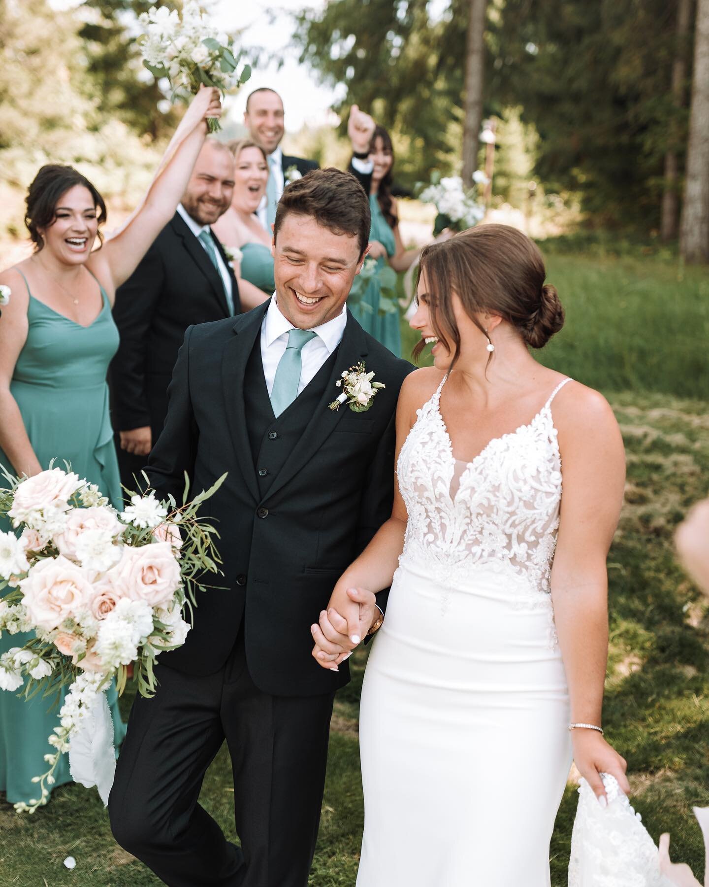 Jackie and Bryce&rsquo;s magical day at Tumble Creek Club was an absolute dream! Are you getting married next year?! Prime summer dates are going quick, let&rsquo;s chat!