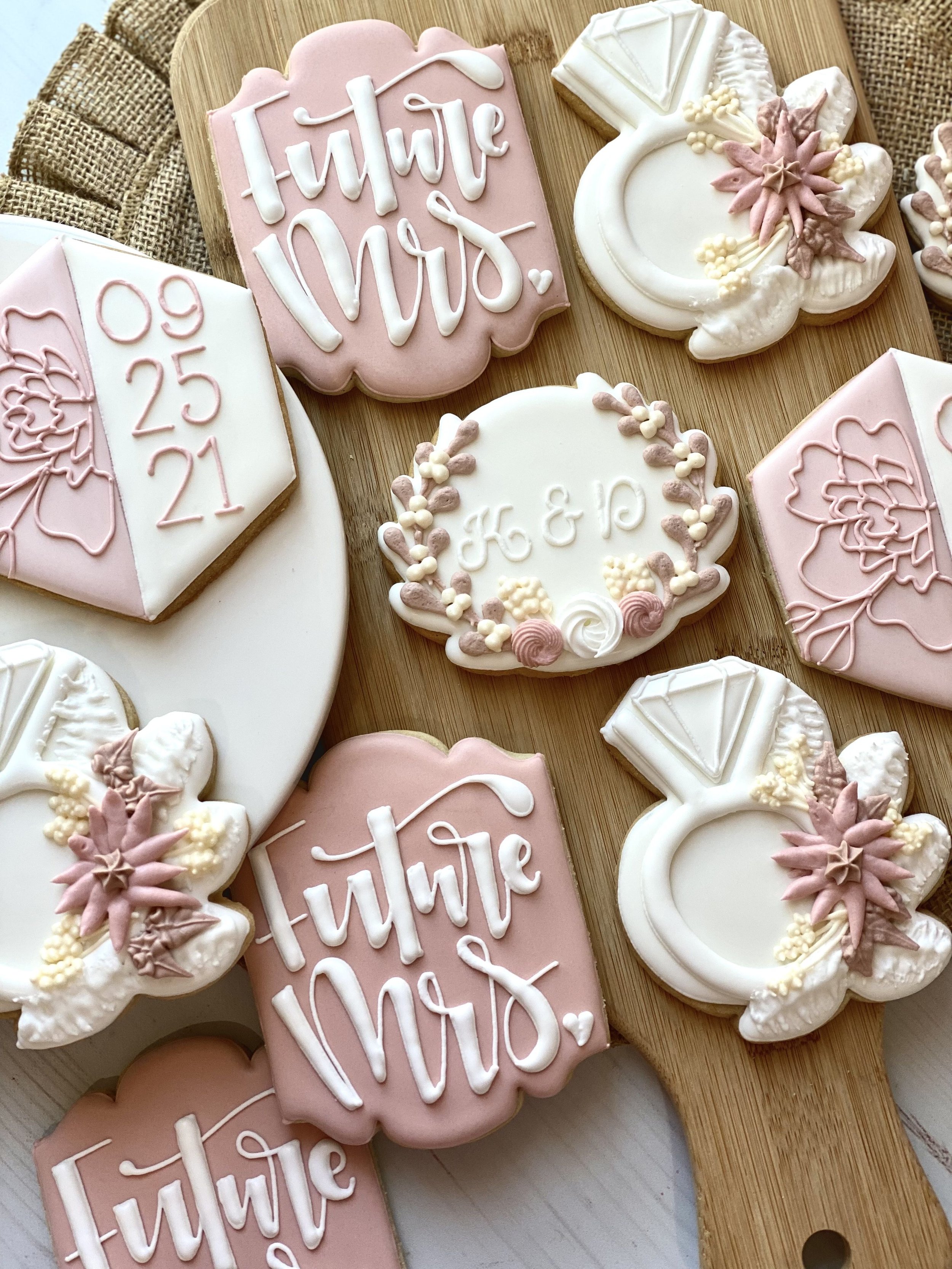 Future Mrs_ Custom Cookie Set.jpg