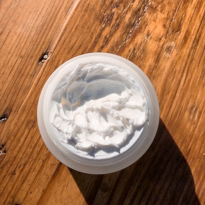 TEXTURE 🤩☁️⠀⠀⠀⠀⠀⠀⠀⠀⠀
⠀⠀⠀⠀⠀⠀⠀⠀⠀
Our Body Butter gives ultra-rich moisture to dry and sensitive skin types without being greasy ✌🏾⠀⠀⠀⠀⠀⠀⠀⠀⠀
⠀⠀⠀⠀⠀⠀⠀⠀⠀
Give your skin a boost of hydration with key ingredients wild seaweed, organic shea butter and organ