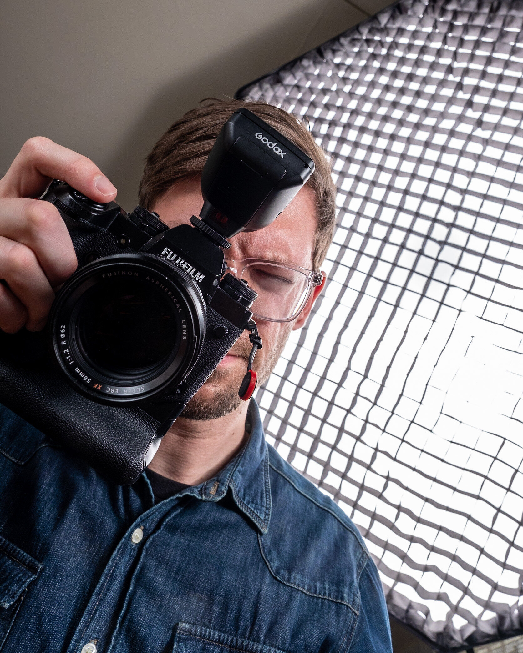 What Kind of Lens is Best for Cocktail Photography?