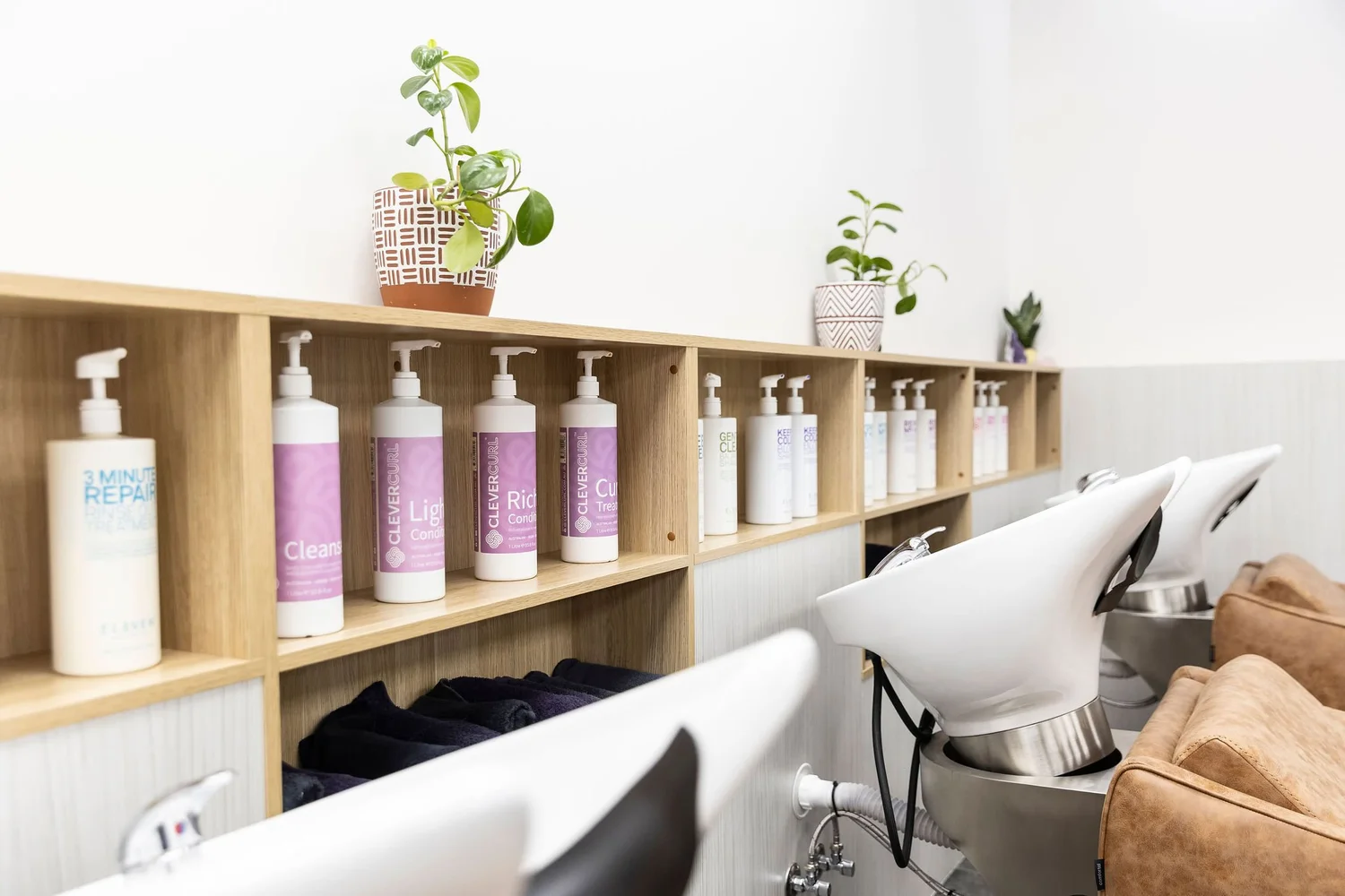 Instyle Hair & Beauty Hair Salon Palmerston Hairdresser in Darwin Palmerston Hairdresser