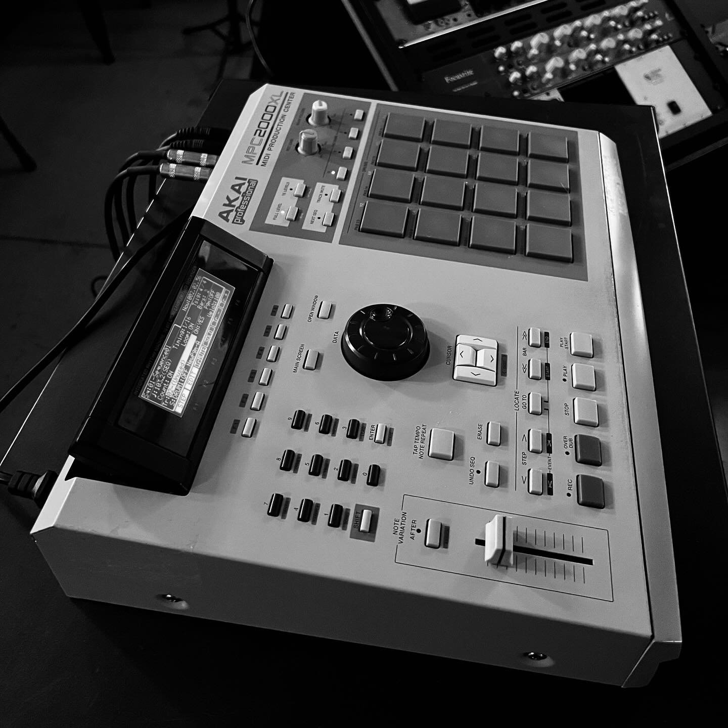 Five beats a day for one winter. One of my favorite sample flips for Thelma Aoyama. #mpc2000xl