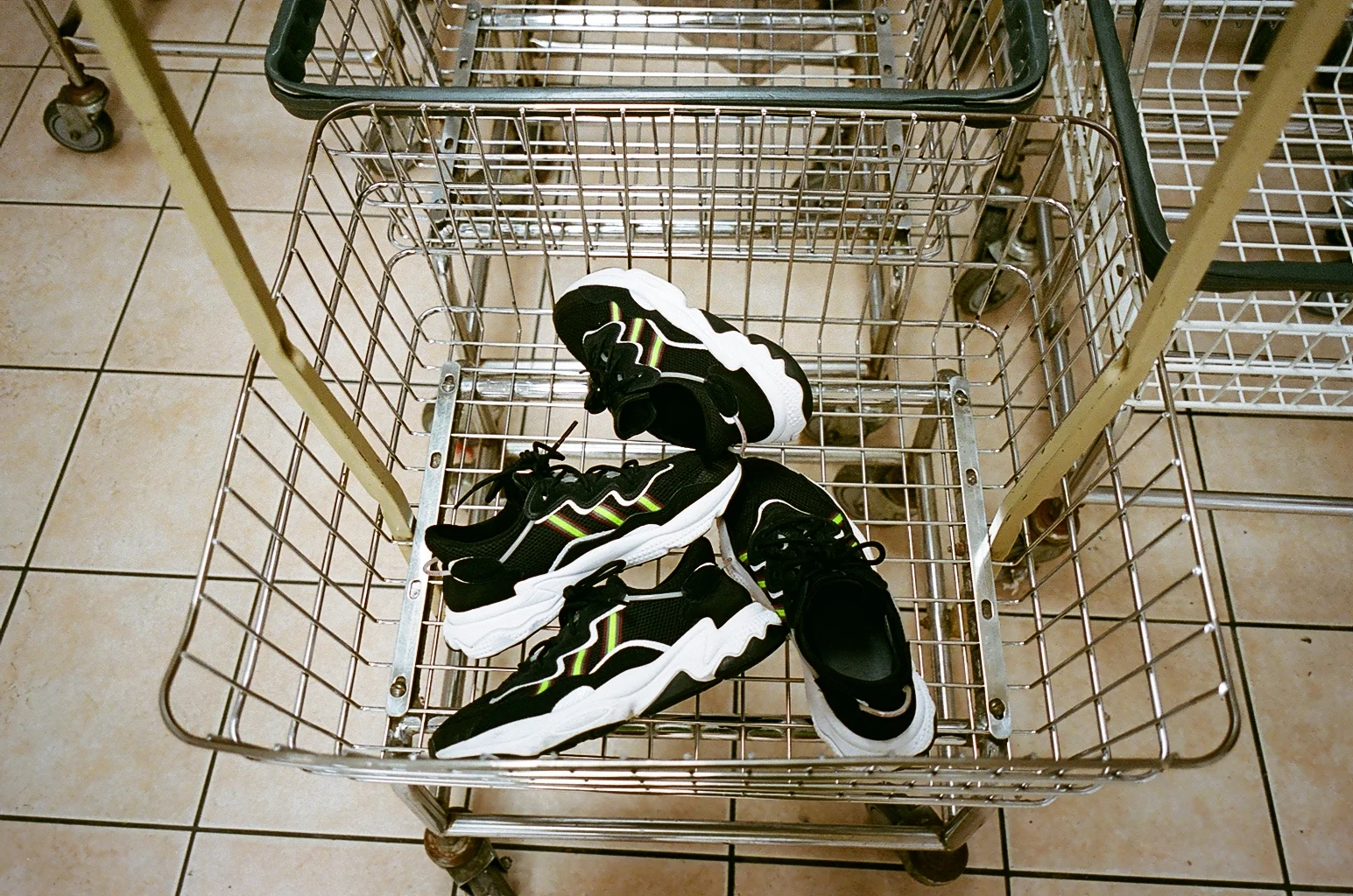 Ozweego adidas zalando 2025