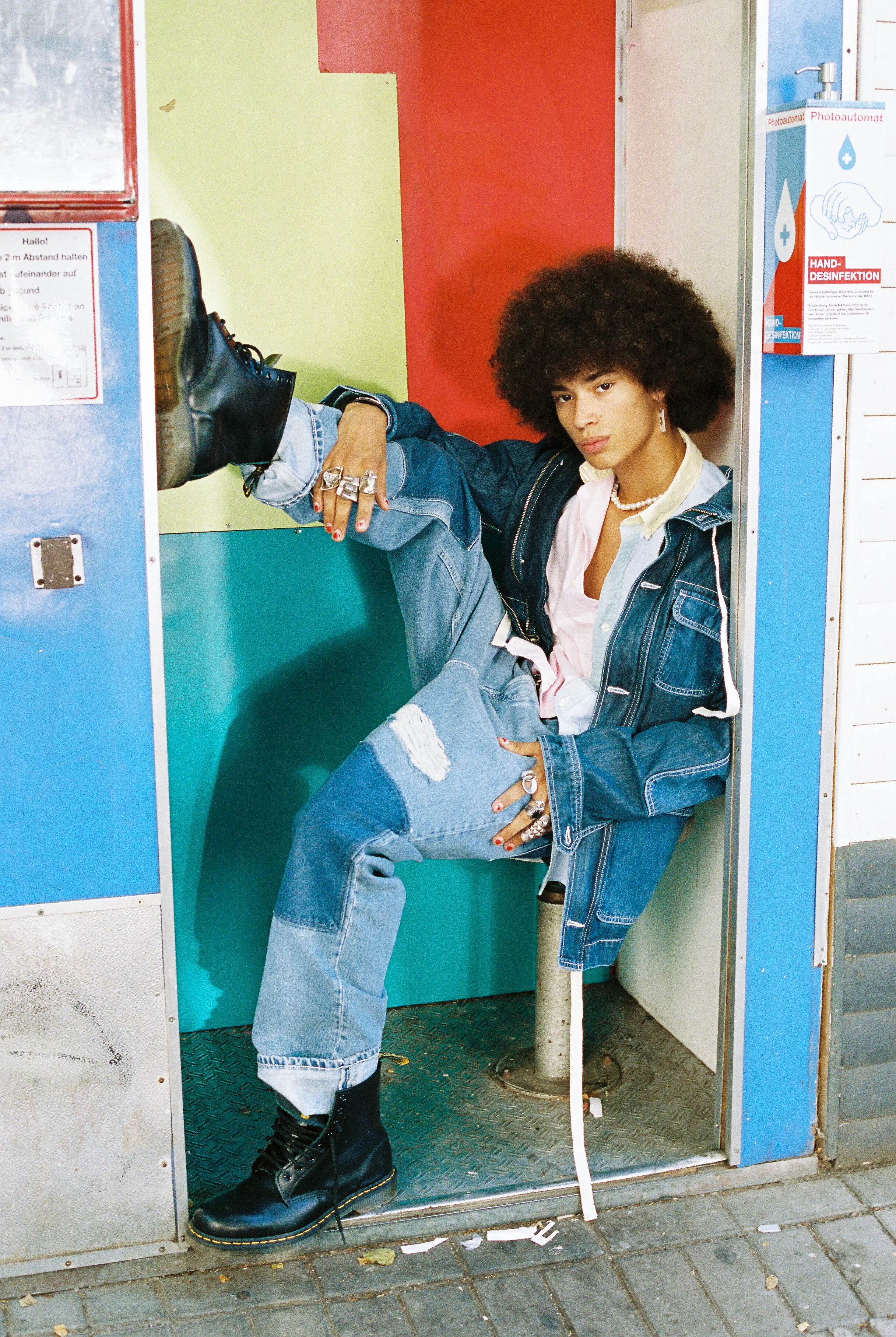 SELECTED AND EDITED-DAAN-DAM-OLIVE-DURAN-GANT-EDITORIAL-21.jpg