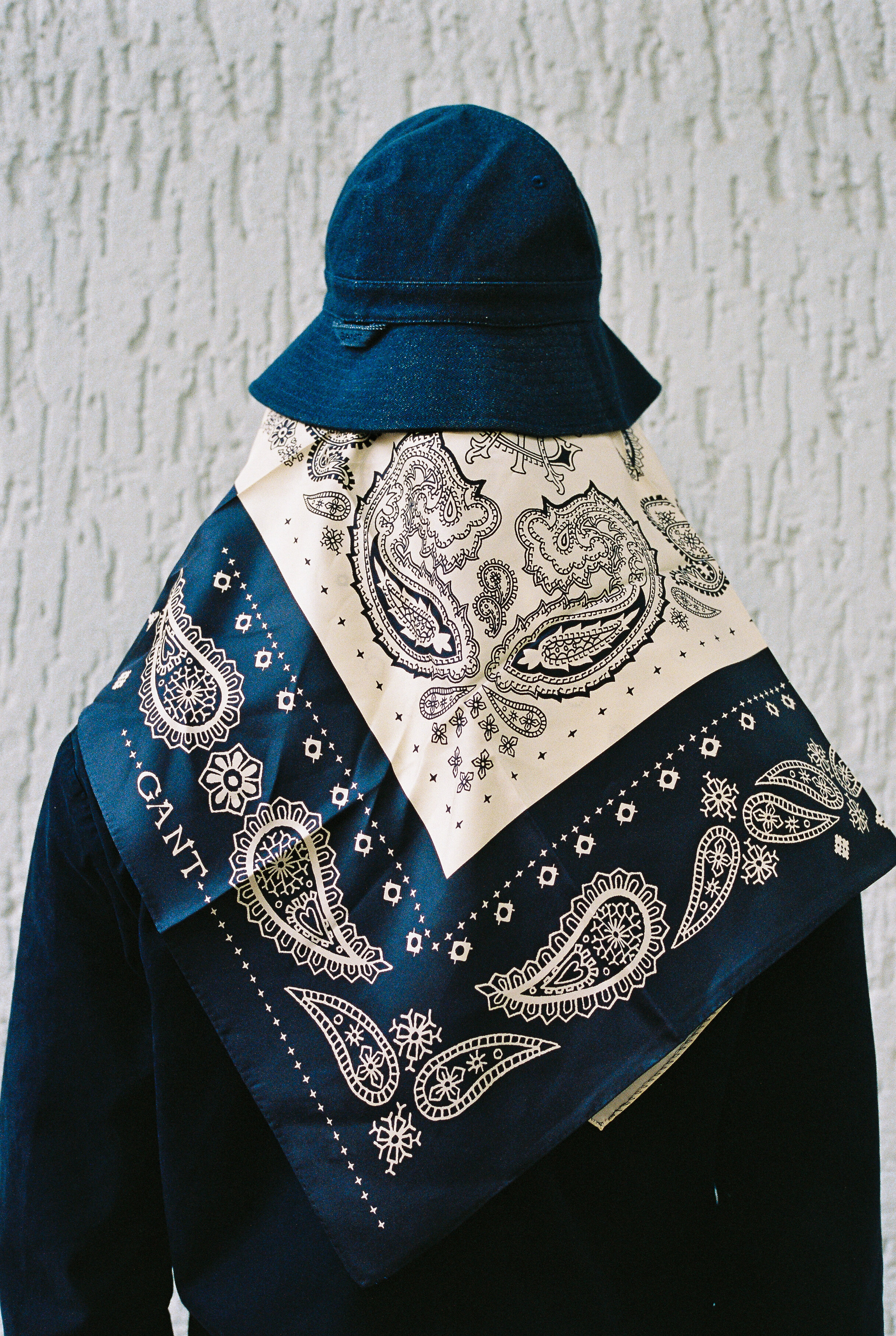 SELECTED AND EDITED-DAAN-DAM-OLIVE-DURAN-GANT-EDITORIAL-46.jpg