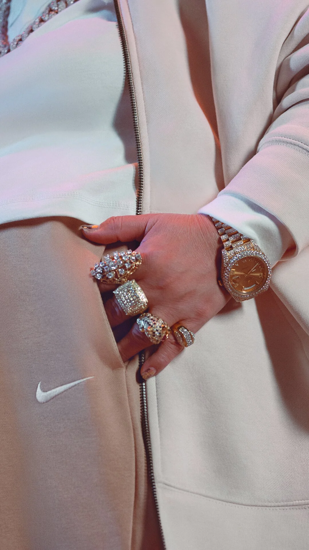 ASAPEva_9x16_Look 1_8.jpeg