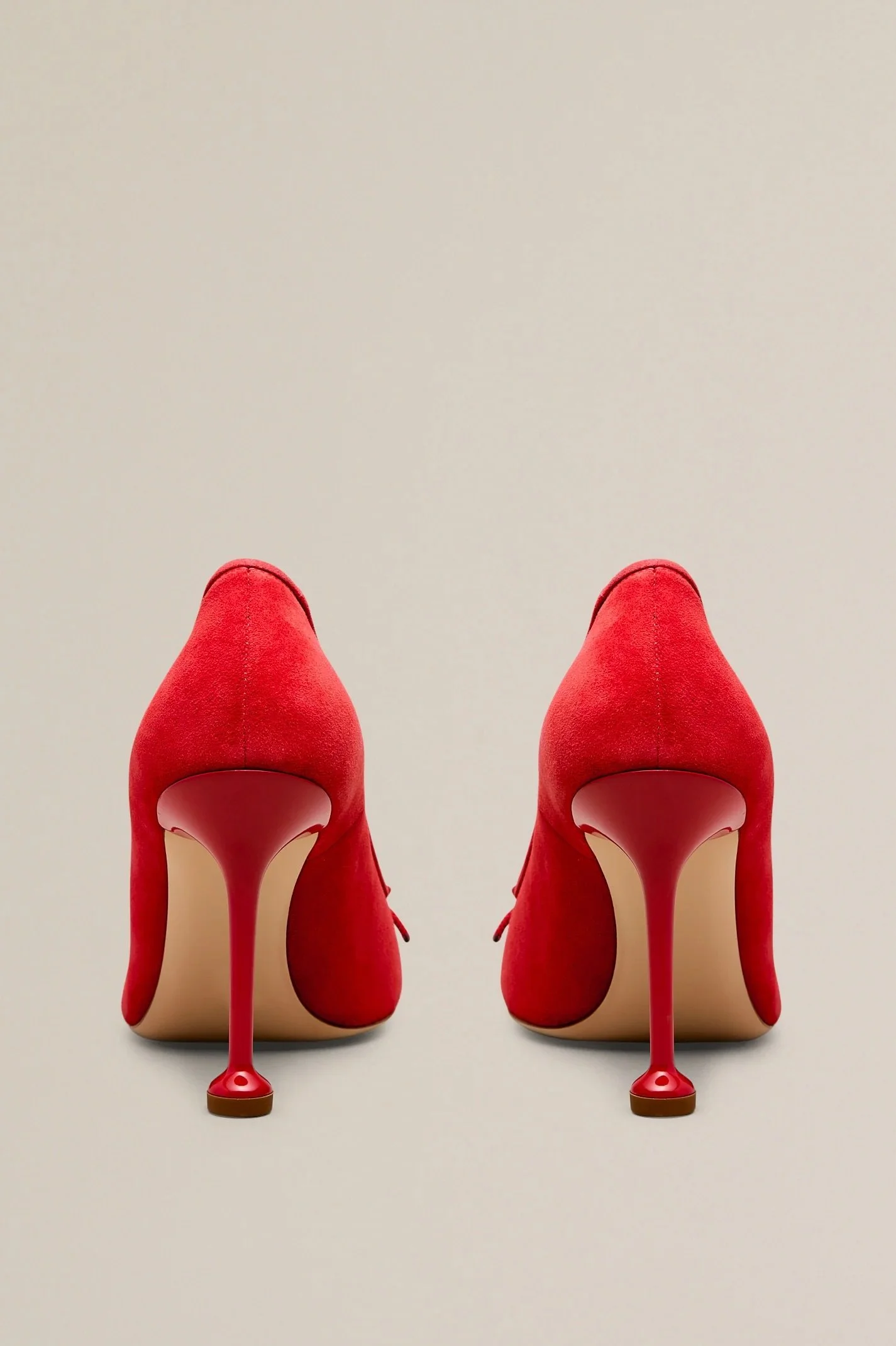 C5223313-BALLERINA-PUMP-9.5-RED-SCANLANTHEODORE-5.jpg