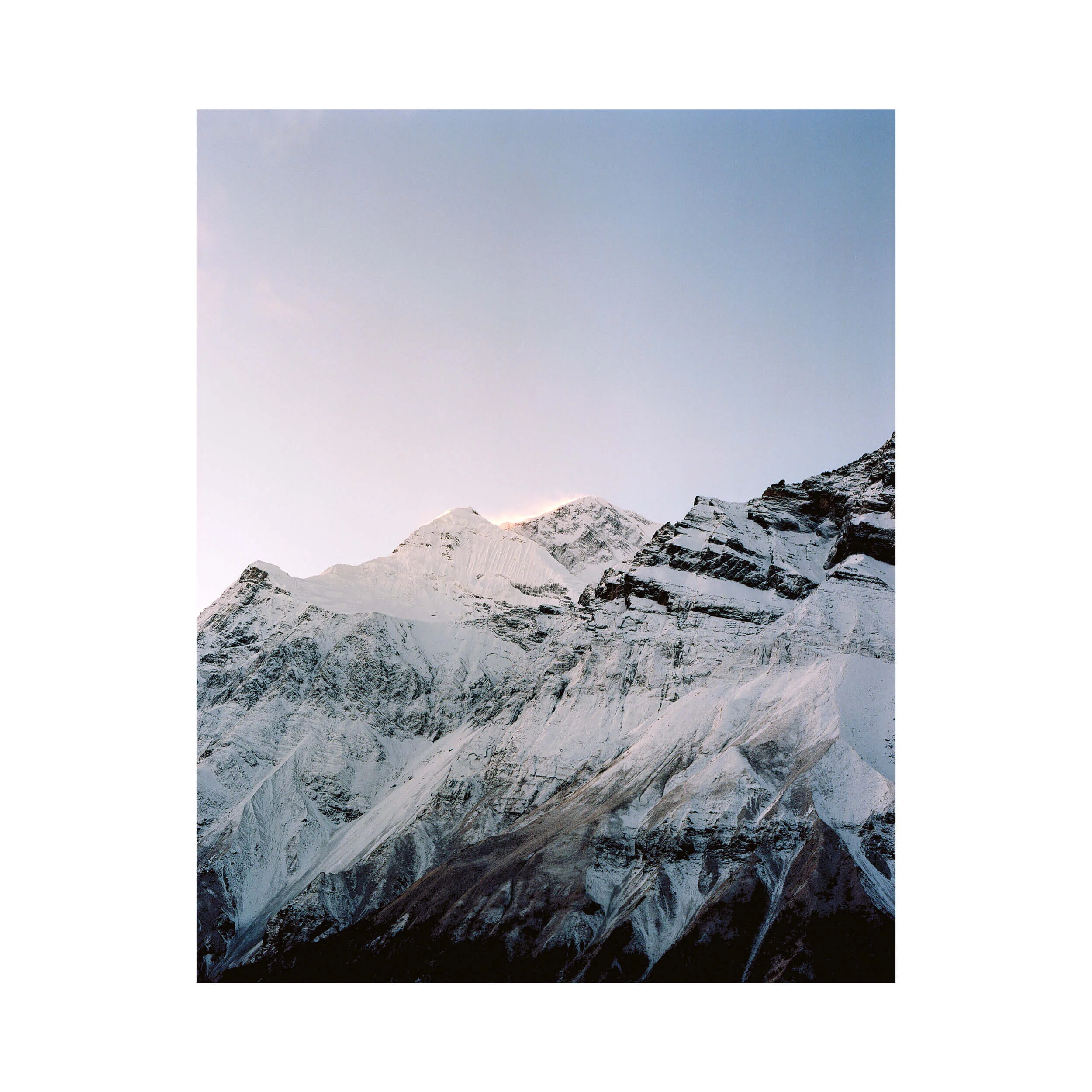 Annapurna-2500px2500px-SRGB.jpg
