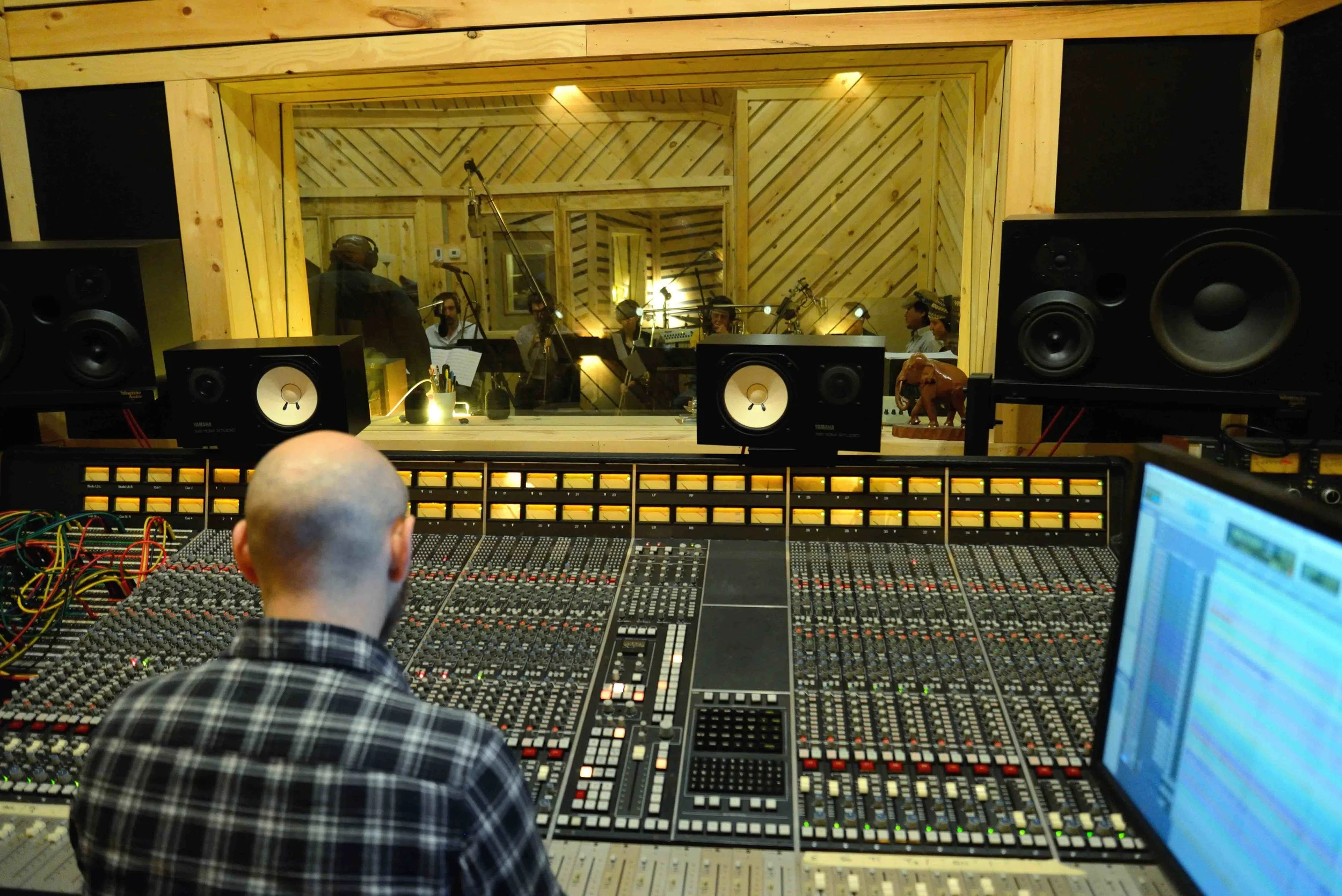  Aaron Nevezie, recording engineer. David White Jazz Orchestra. The Chase. Mister Shepherd Records (MSR-10615). Recording session at The Bunker Studio, Brooklyn, NY. 2014. Photo by Joe Josephs.   