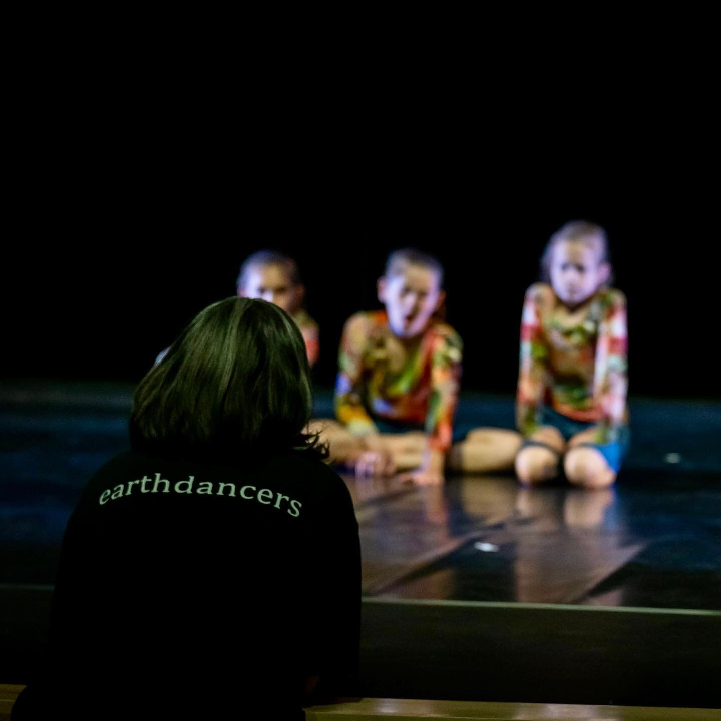 A few memories from earthdancers 2022!
.
We hope you&rsquo;ll join the earthdancers this year for their 30th annual benefit performance
When: May 5 and 6
Where: Place des Arts (27 Larch St)
Who: earthdancers plus alumni and guest artists
.
All ticket